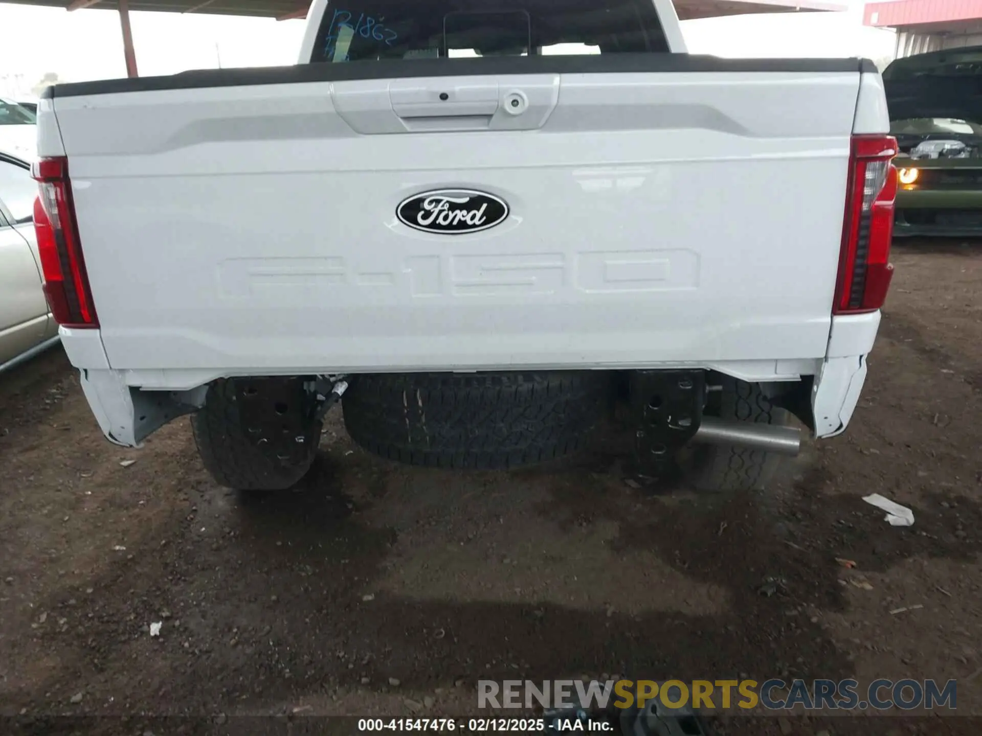 18 Photograph of a damaged car 1FTFW3L81RKF03565 FORD F-150 2024