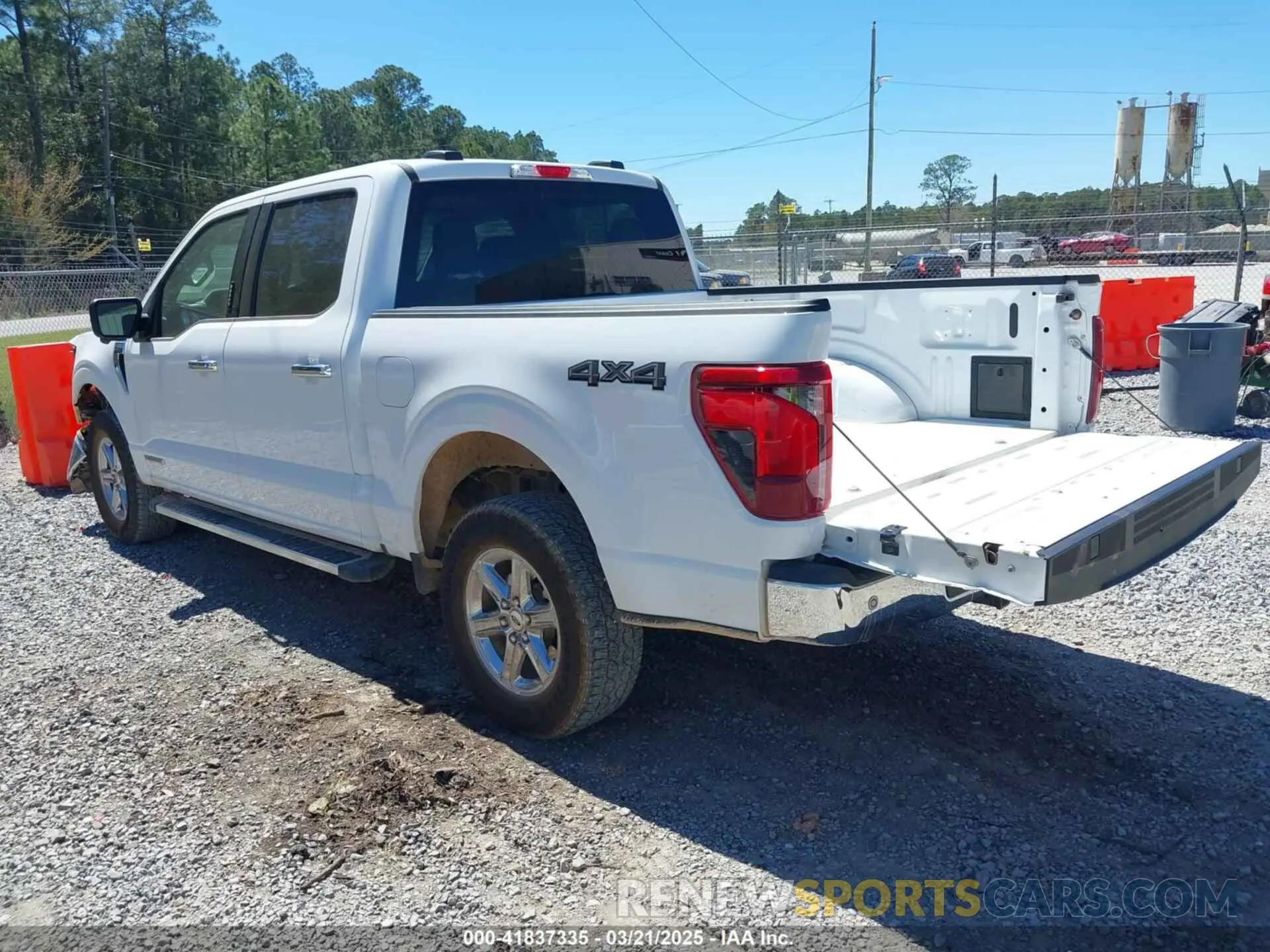 3 Photograph of a damaged car 1FTFW3LD1RFA35746 FORD F-150 2024