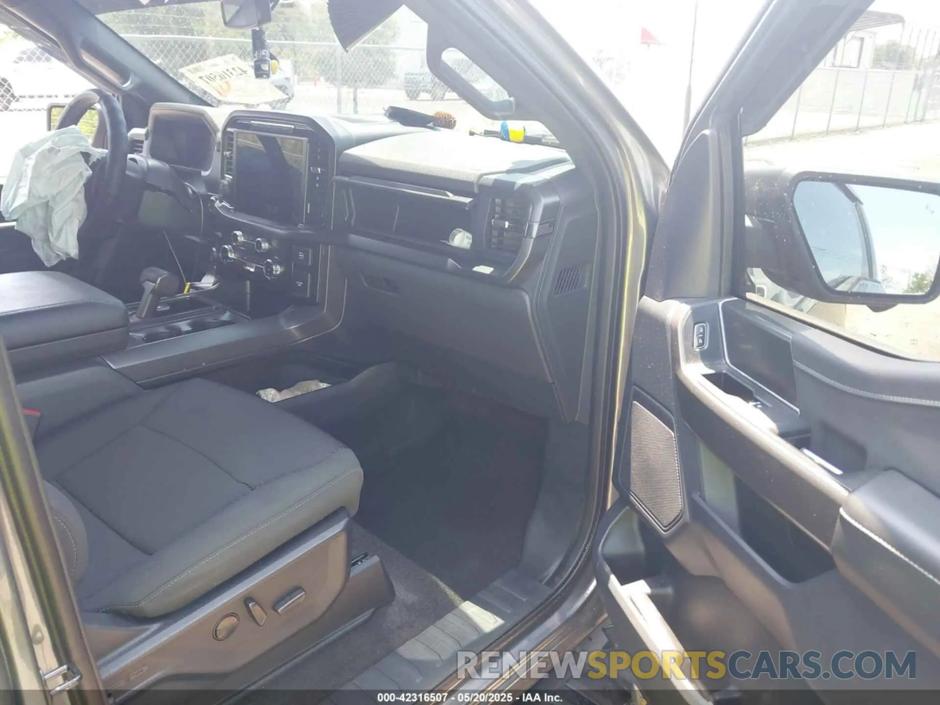5 Photograph of a damaged car 1FTFW3LD2RFB05741 FORD F-150 2024