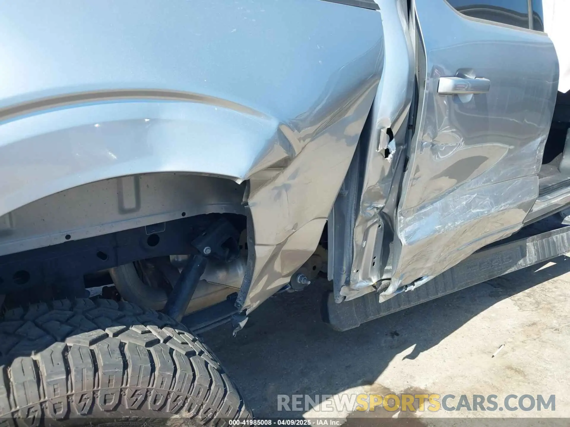 6 Photograph of a damaged car 1FTFW3LD3RFA08452 FORD F-150 2024