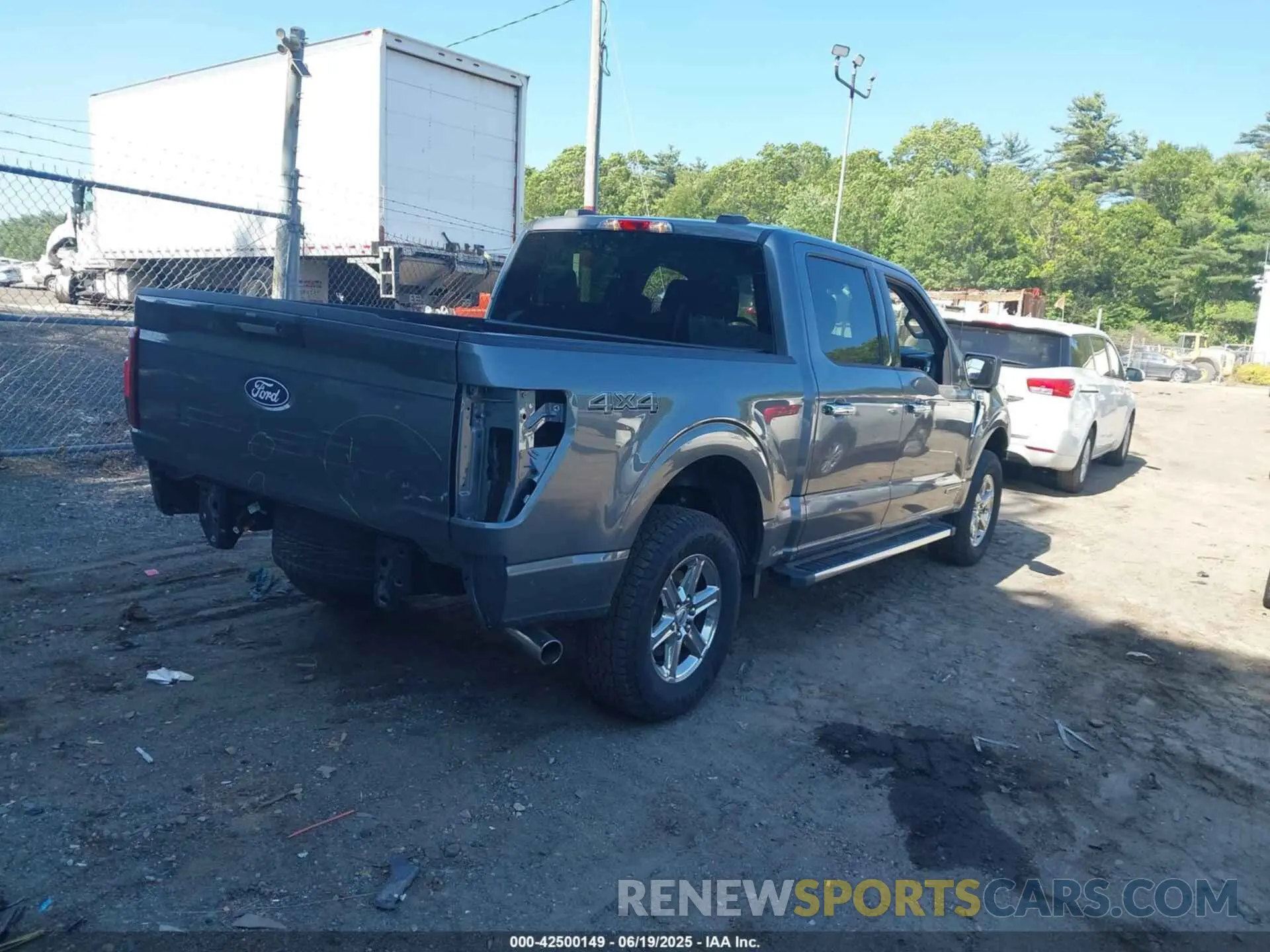 4 Photograph of a damaged car 1FTFW3LD7RFA26114 FORD F-150 2024