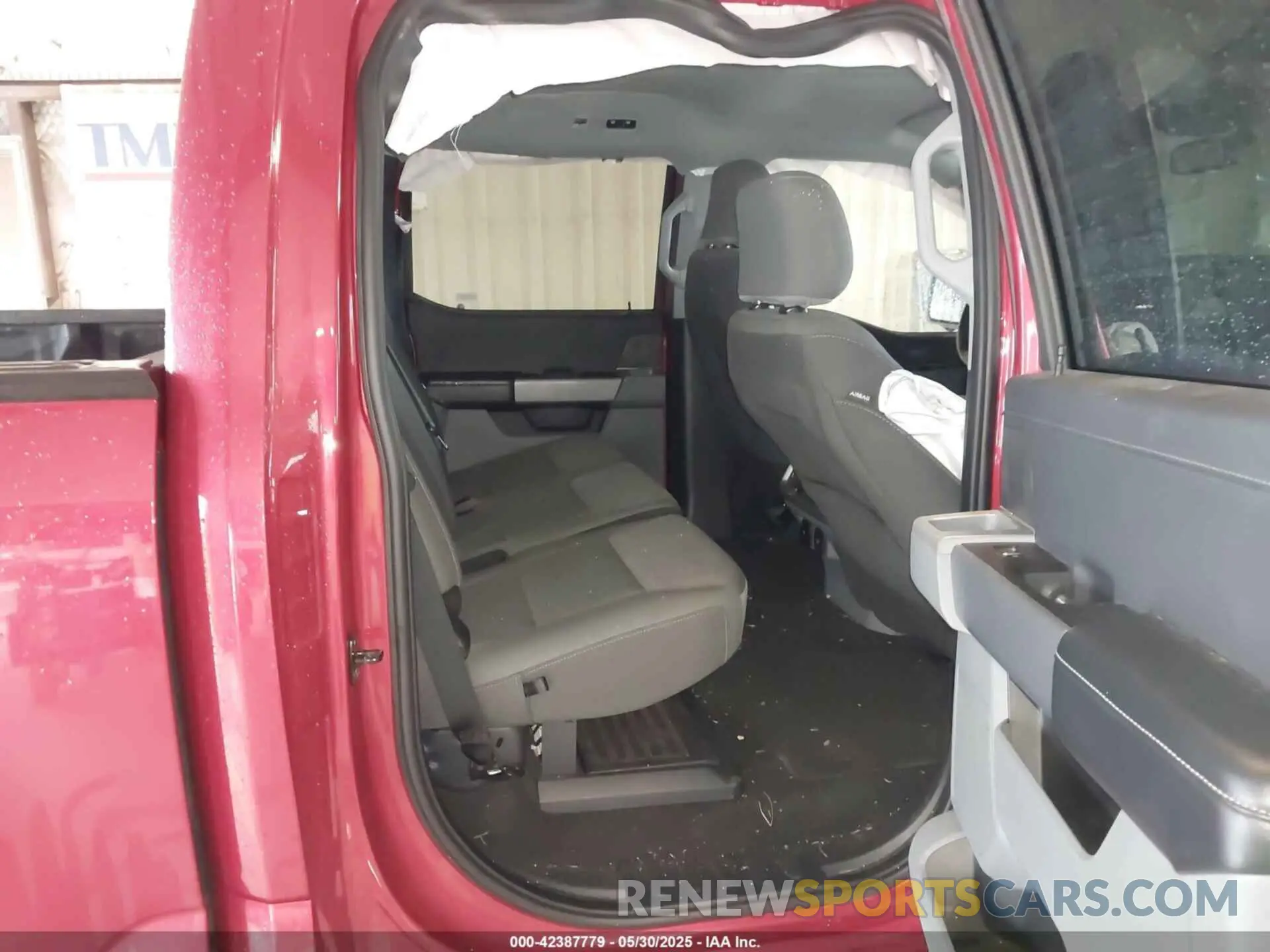 8 Photograph of a damaged car 1FTFW3LD9RFA20752 FORD F-150 2024