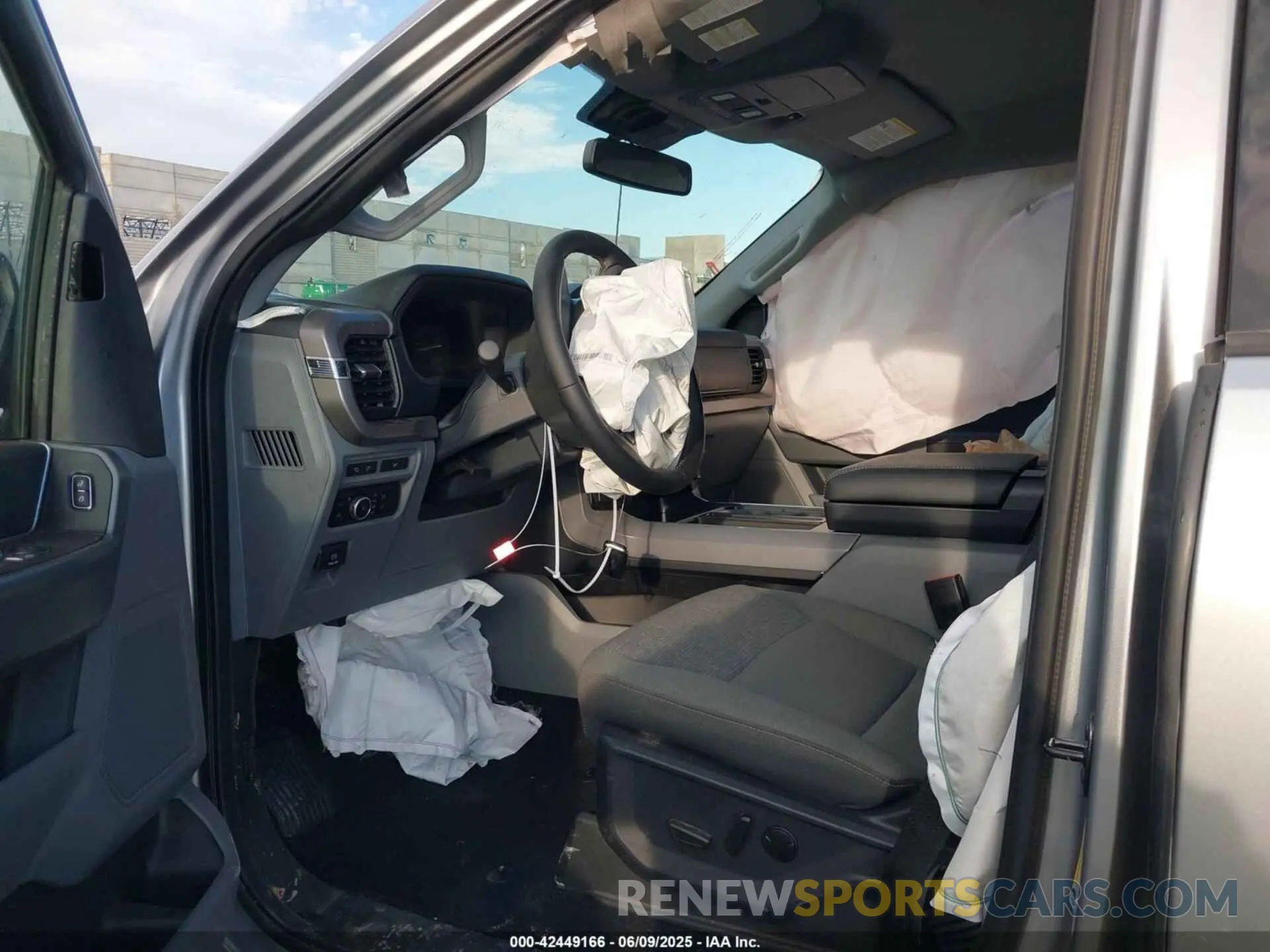 5 Photograph of a damaged car 1FTFW3LD9RFA30892 FORD F-150 2024