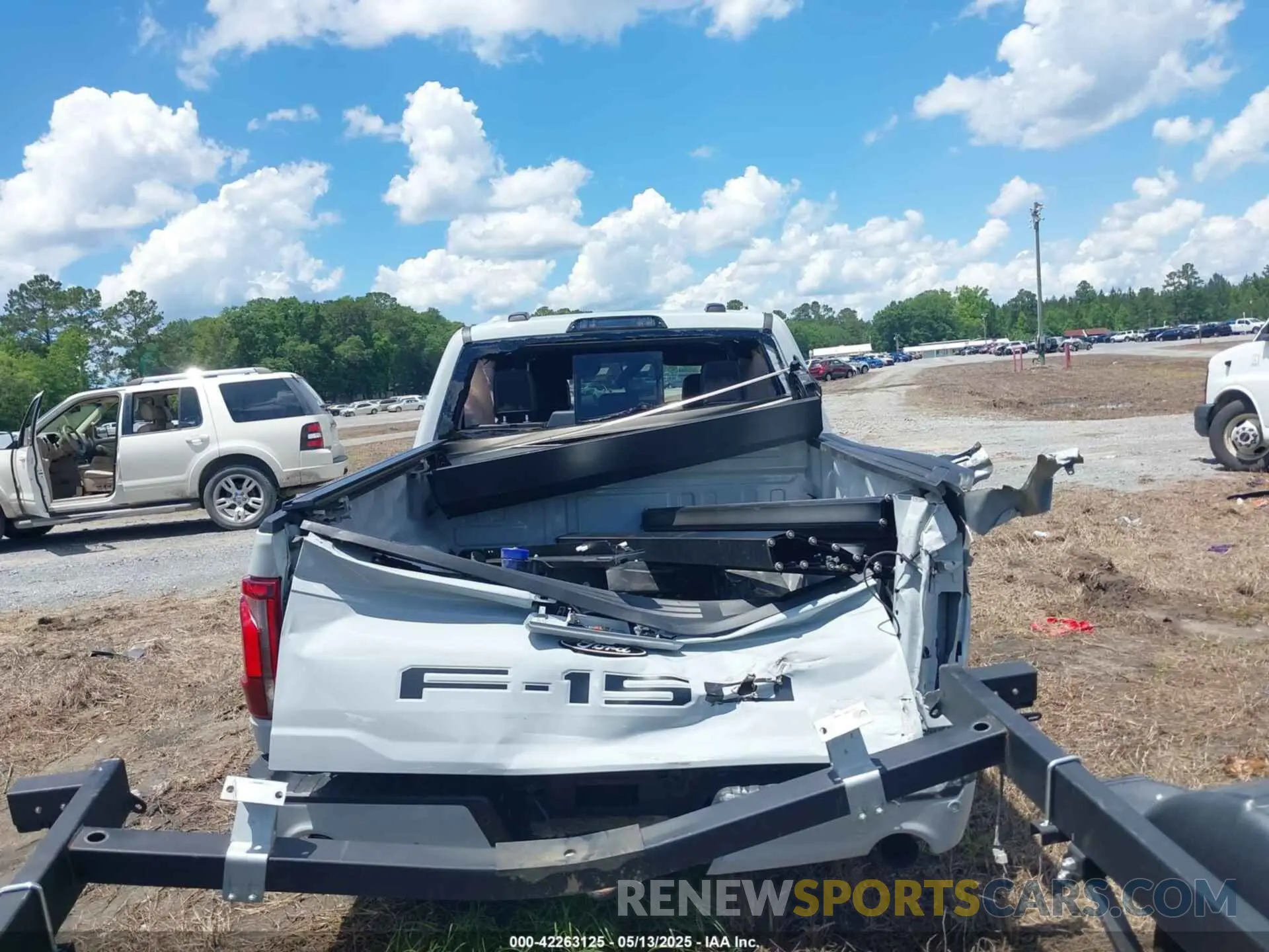 15 Photograph of a damaged car 1FTFW5L53RFA91496 FORD F-150 2024