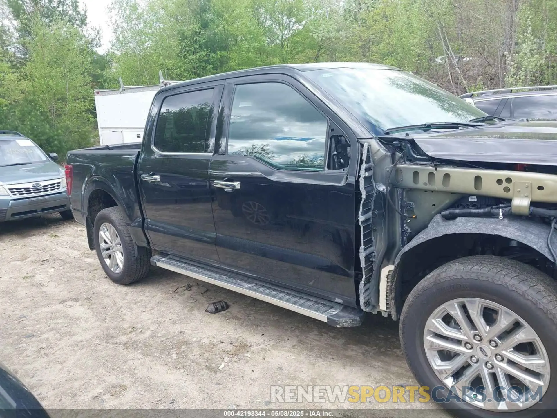 13 Photograph of a damaged car 1FTFW5L81RKF75006 FORD F-150 2024