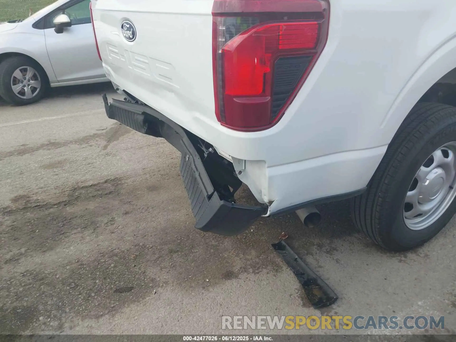 18 Photograph of a damaged car 1FTMF1KP3RKF57535 FORD F-150 2024