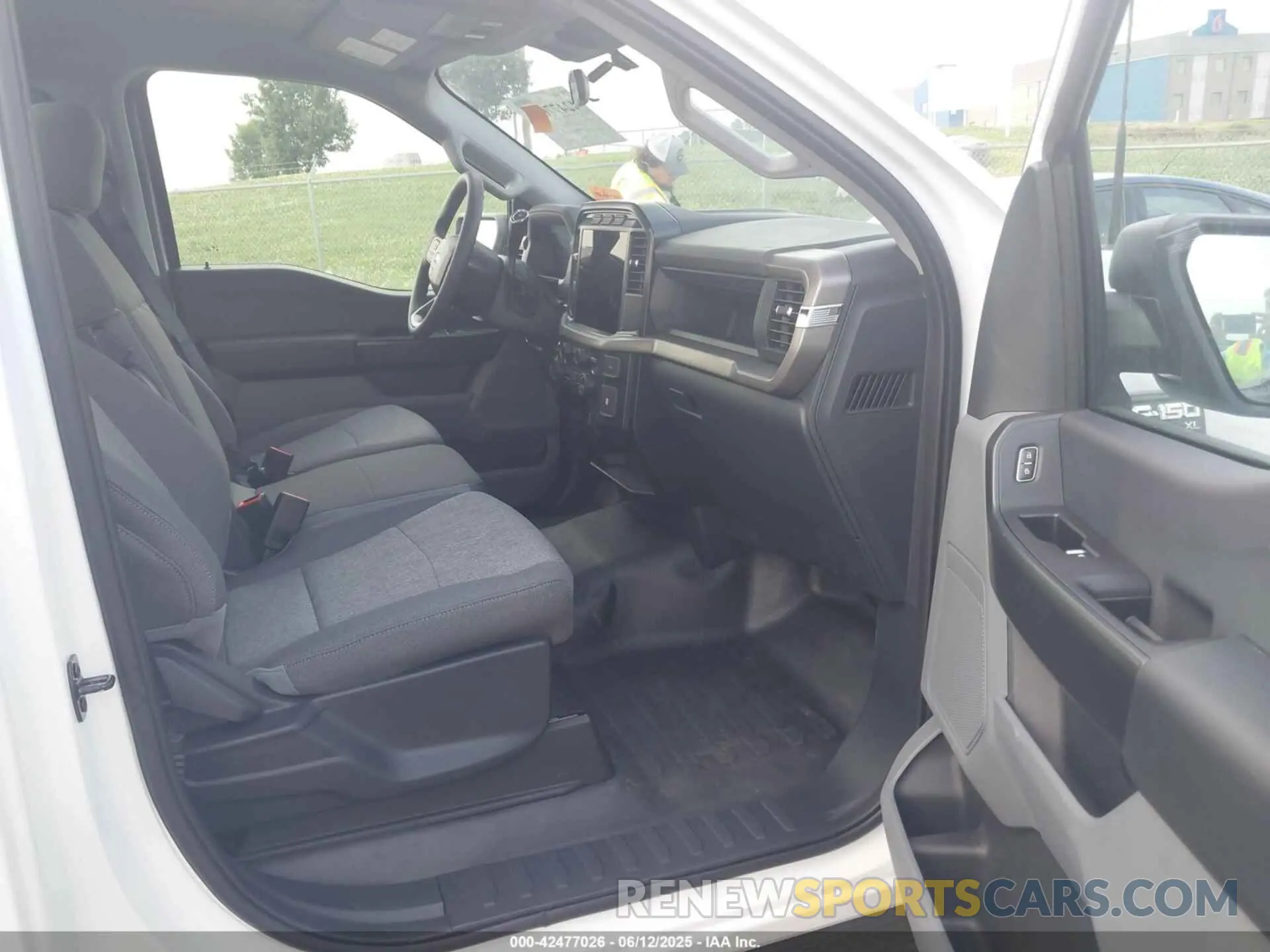 5 Photograph of a damaged car 1FTMF1KP3RKF57535 FORD F-150 2024
