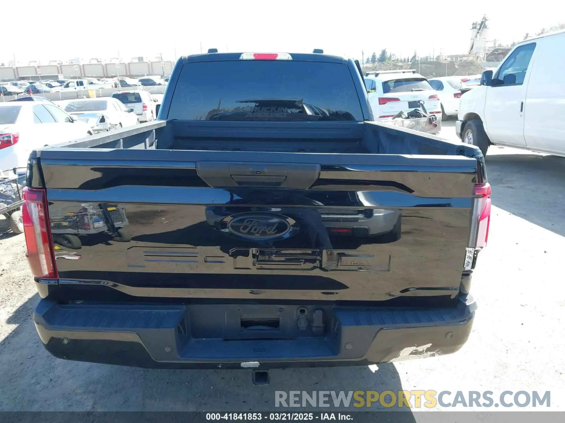 15 Photograph of a damaged car 1FTMF1L5XRKD66062 FORD F-150 2024