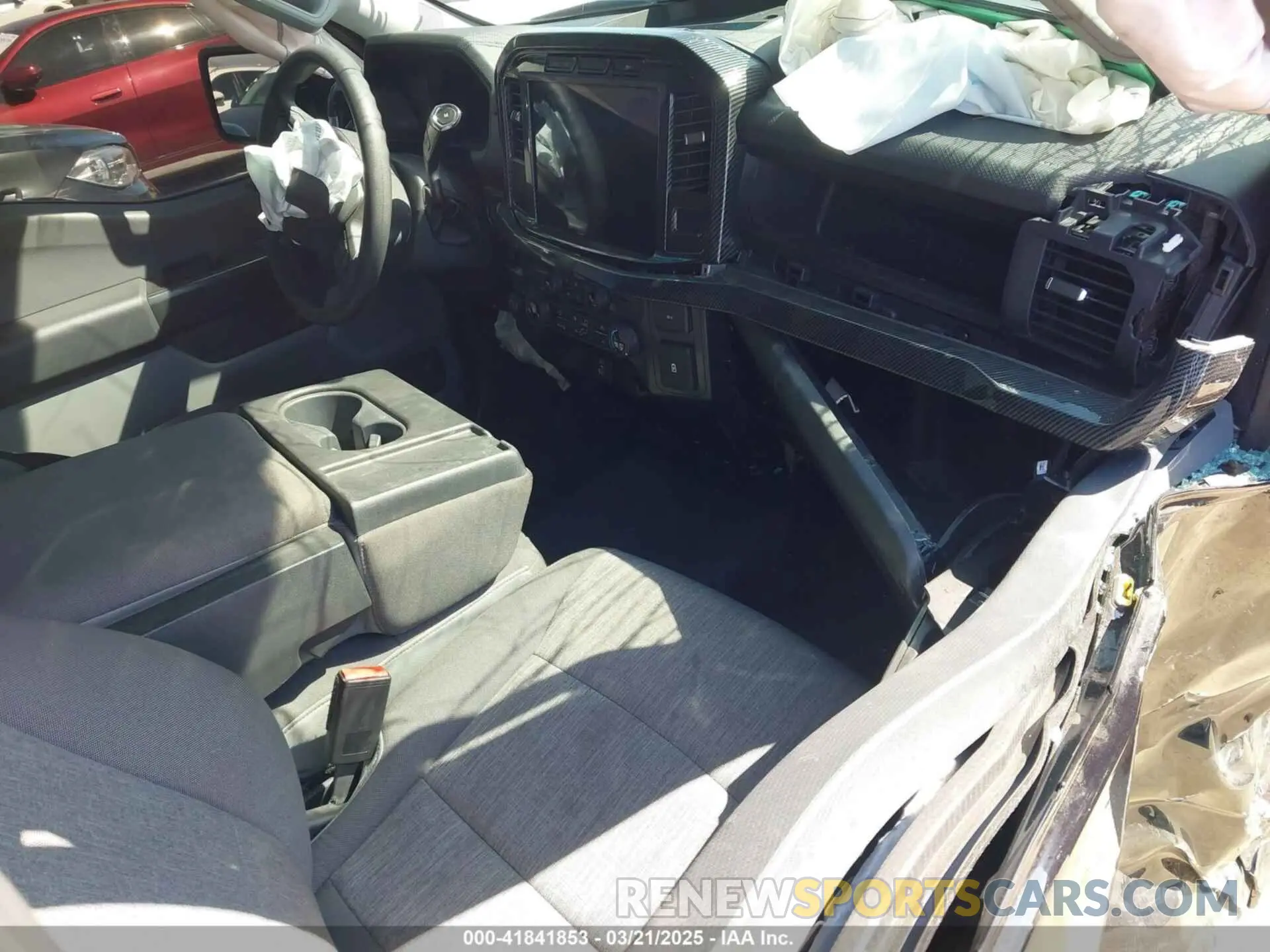 5 Photograph of a damaged car 1FTMF1L5XRKD66062 FORD F-150 2024