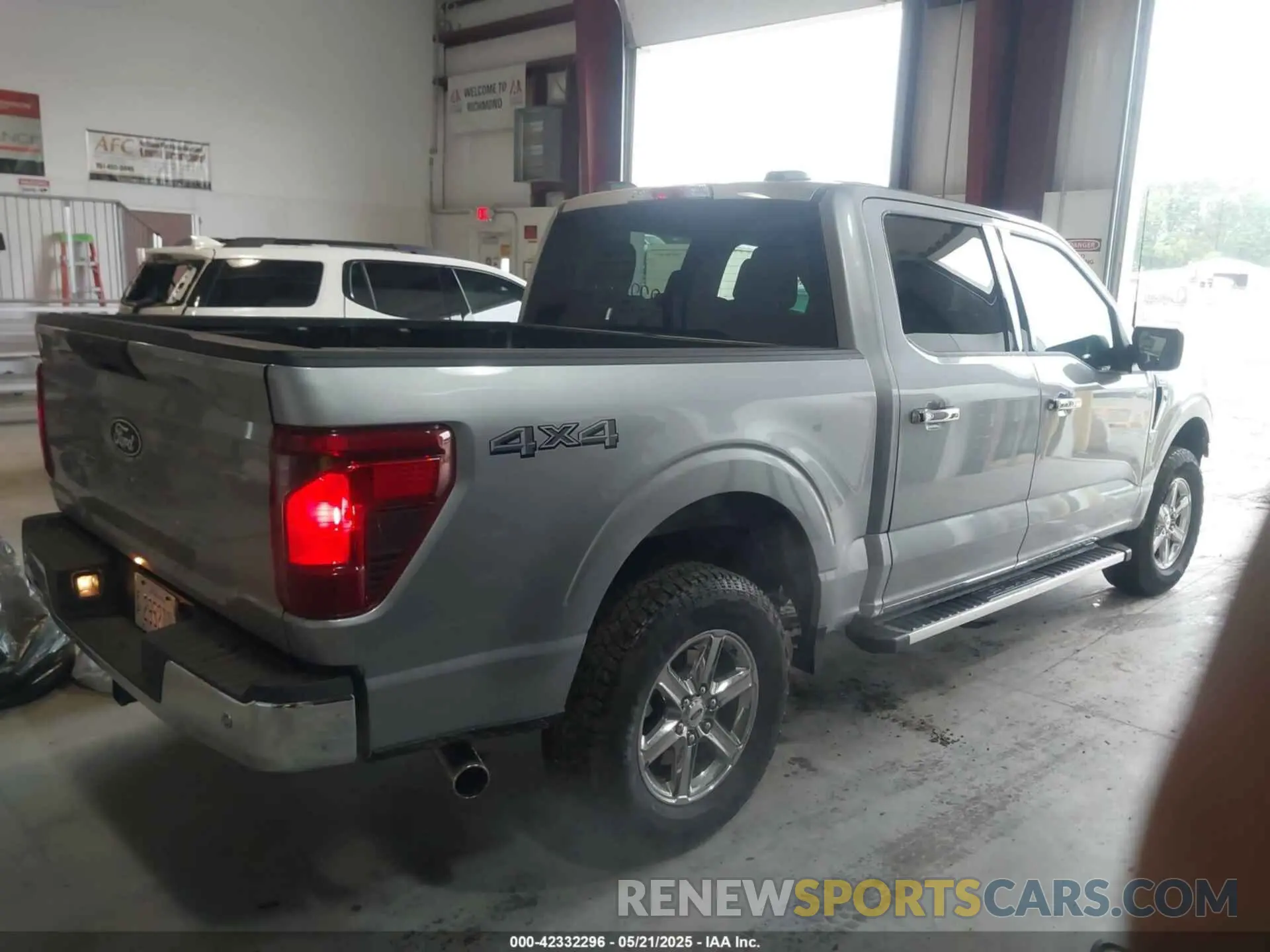 13 Photograph of a damaged car 1FTEW3LP9SKE07398 FORD F-150 2025
