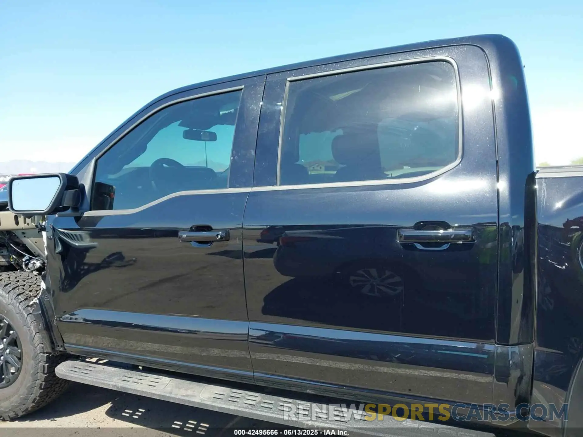 15 Photograph of a damaged car 1FTFW1RG5SFA04575 FORD F-150 2025