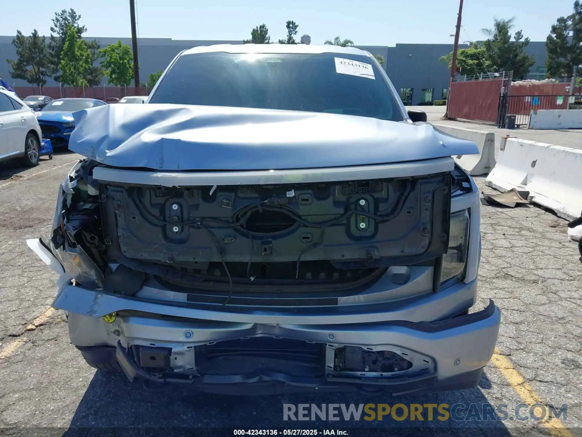 12 Photograph of a damaged car 1FT6W1EV0NWG05515 FORD F-150 LIGHTNING 2022