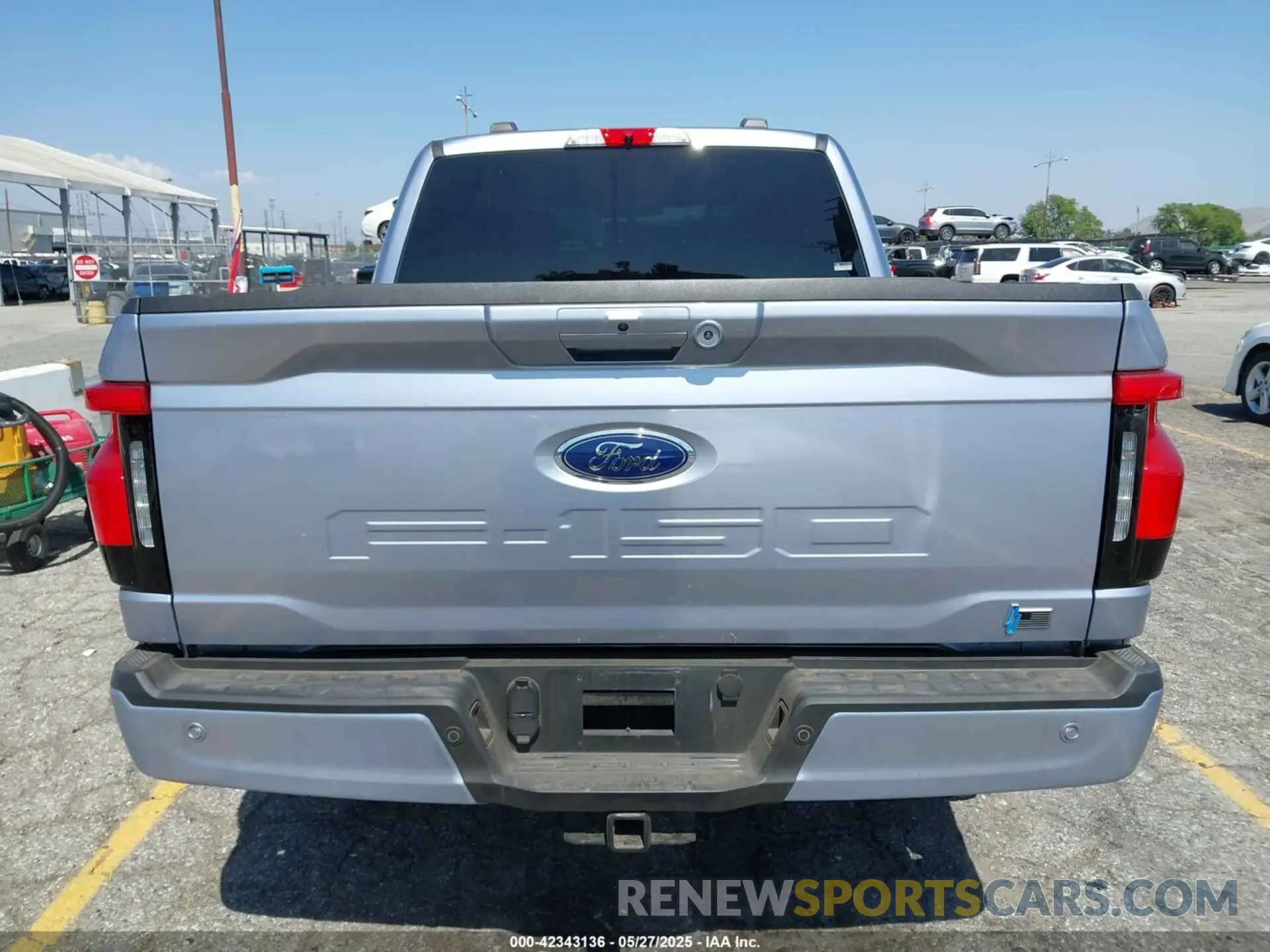 16 Photograph of a damaged car 1FT6W1EV0NWG05515 FORD F-150 LIGHTNING 2022