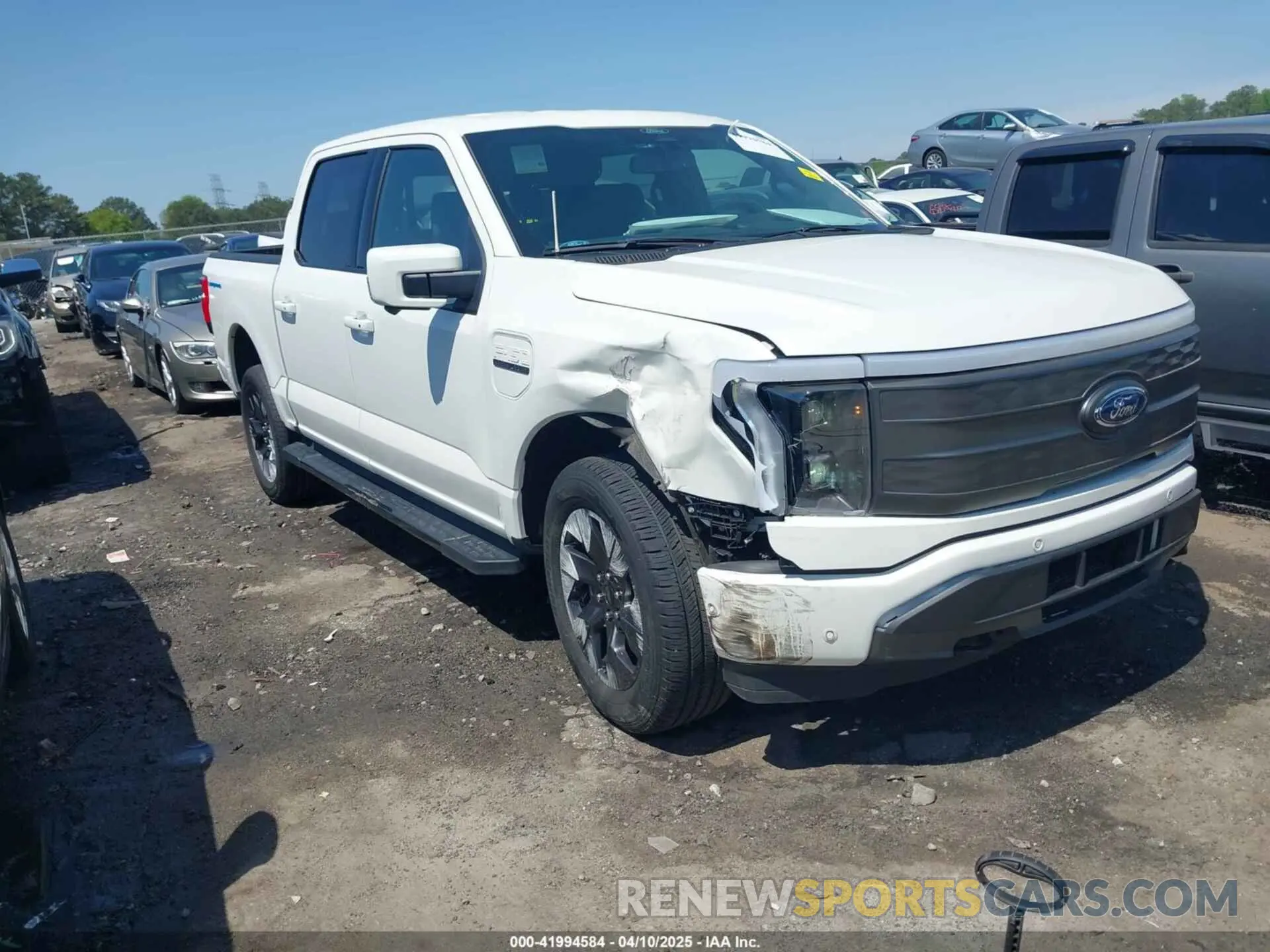1 Photograph of a damaged car 1FTVW1EL3NWG16227 FORD F-150 LIGHTNING 2022