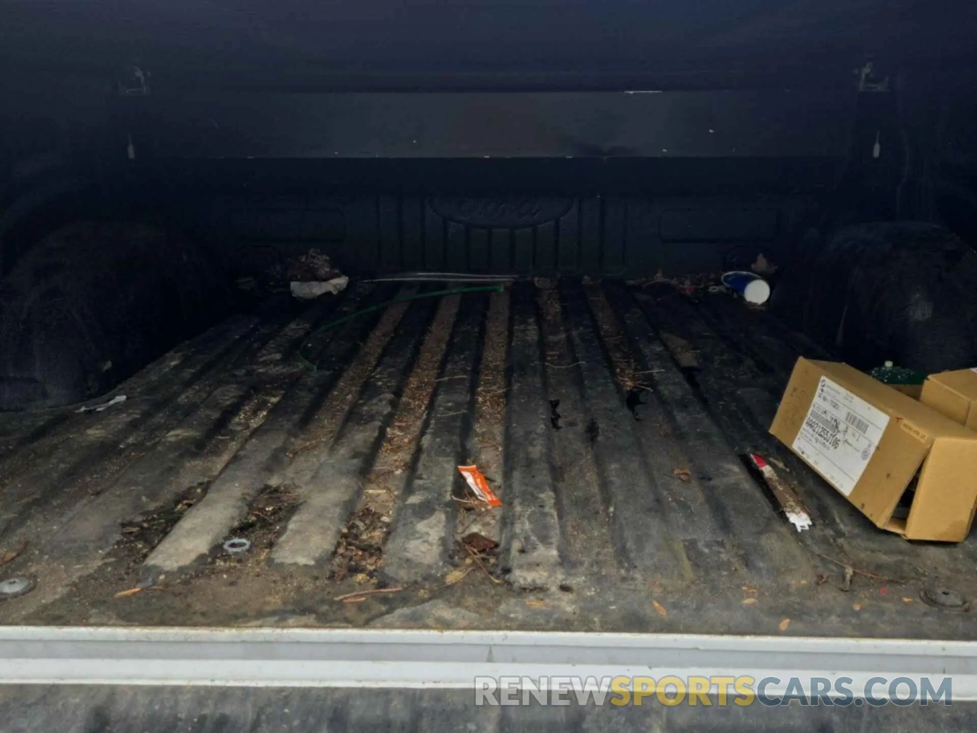 26 Photograph of a damaged car 1FTVW1EL5NWG14804 FORD F-150 LIGHTNING 2022