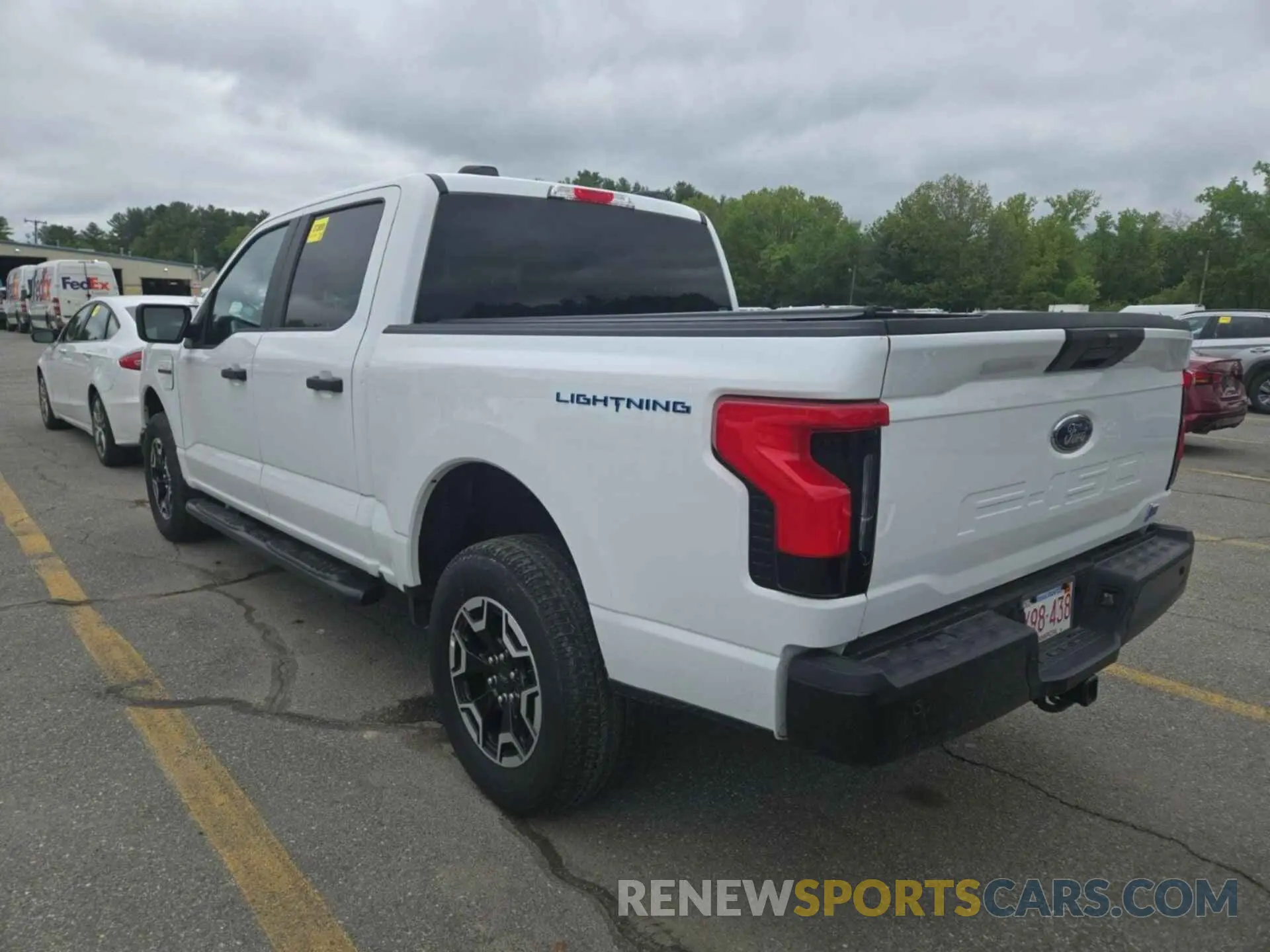 41 Photograph of a damaged car 1FTVW1EL5NWG14804 FORD F-150 LIGHTNING 2022