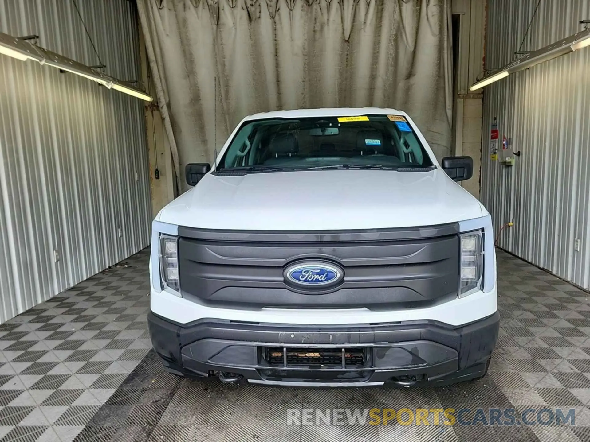 48 Photograph of a damaged car 1FTVW1EL5NWG14804 FORD F-150 LIGHTNING 2022