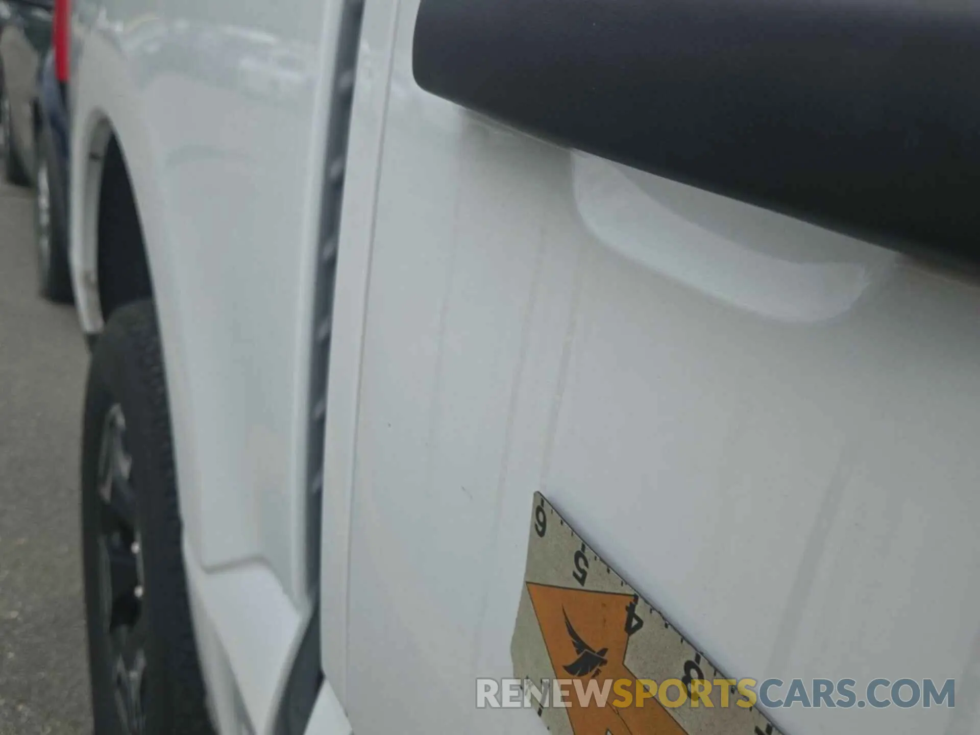 9 Photograph of a damaged car 1FTVW1EL5NWG14804 FORD F-150 LIGHTNING 2022