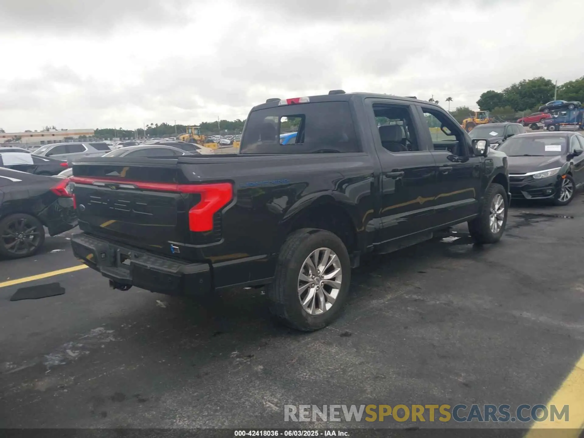 4 Photograph of a damaged car 1FT6W1EV3PWG08587 FORD F-150 LIGHTNING 2023