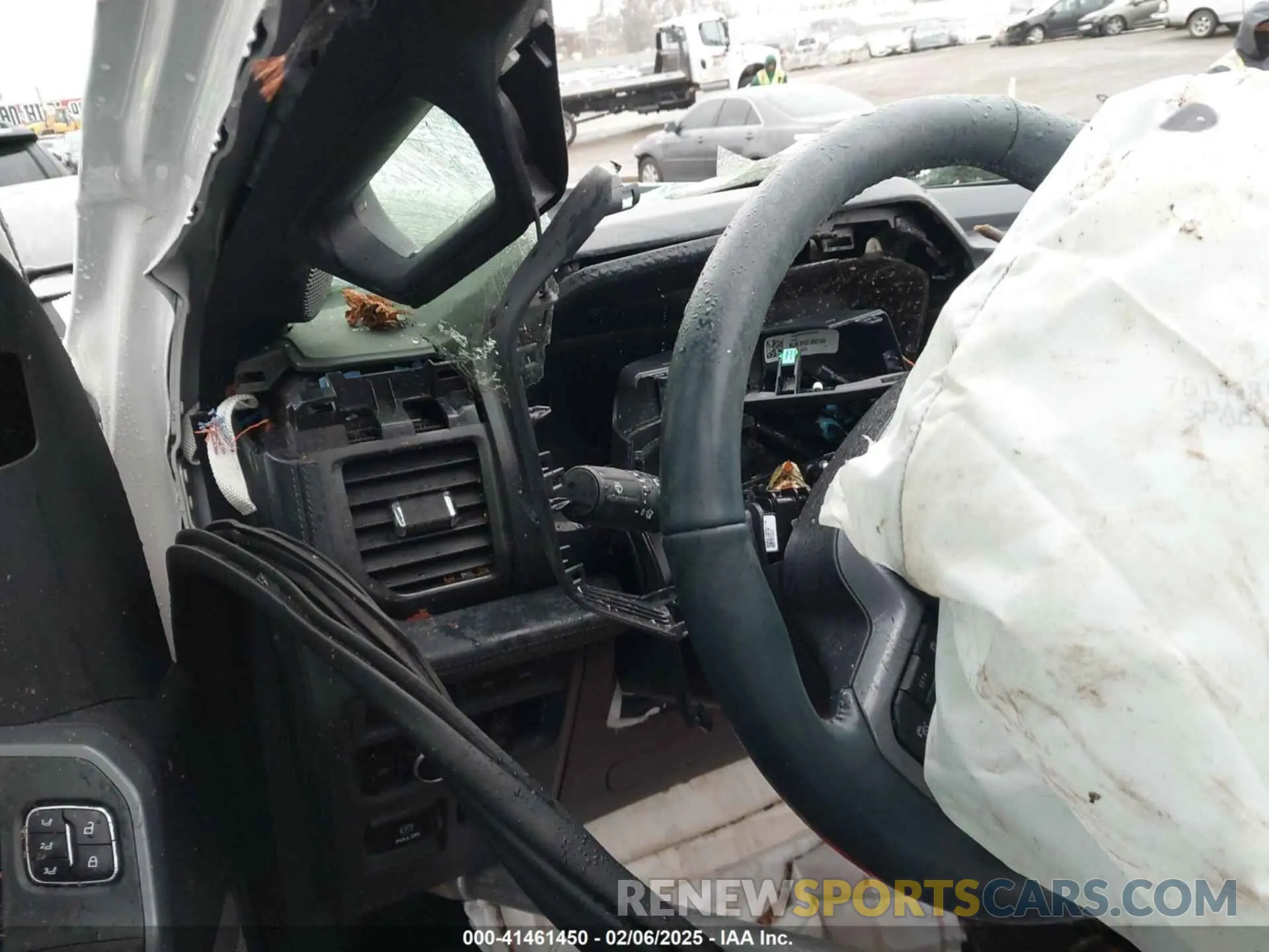 7 Photograph of a damaged car 1FT6W1EV8PWG05765 FORD F-150 LIGHTNING 2023