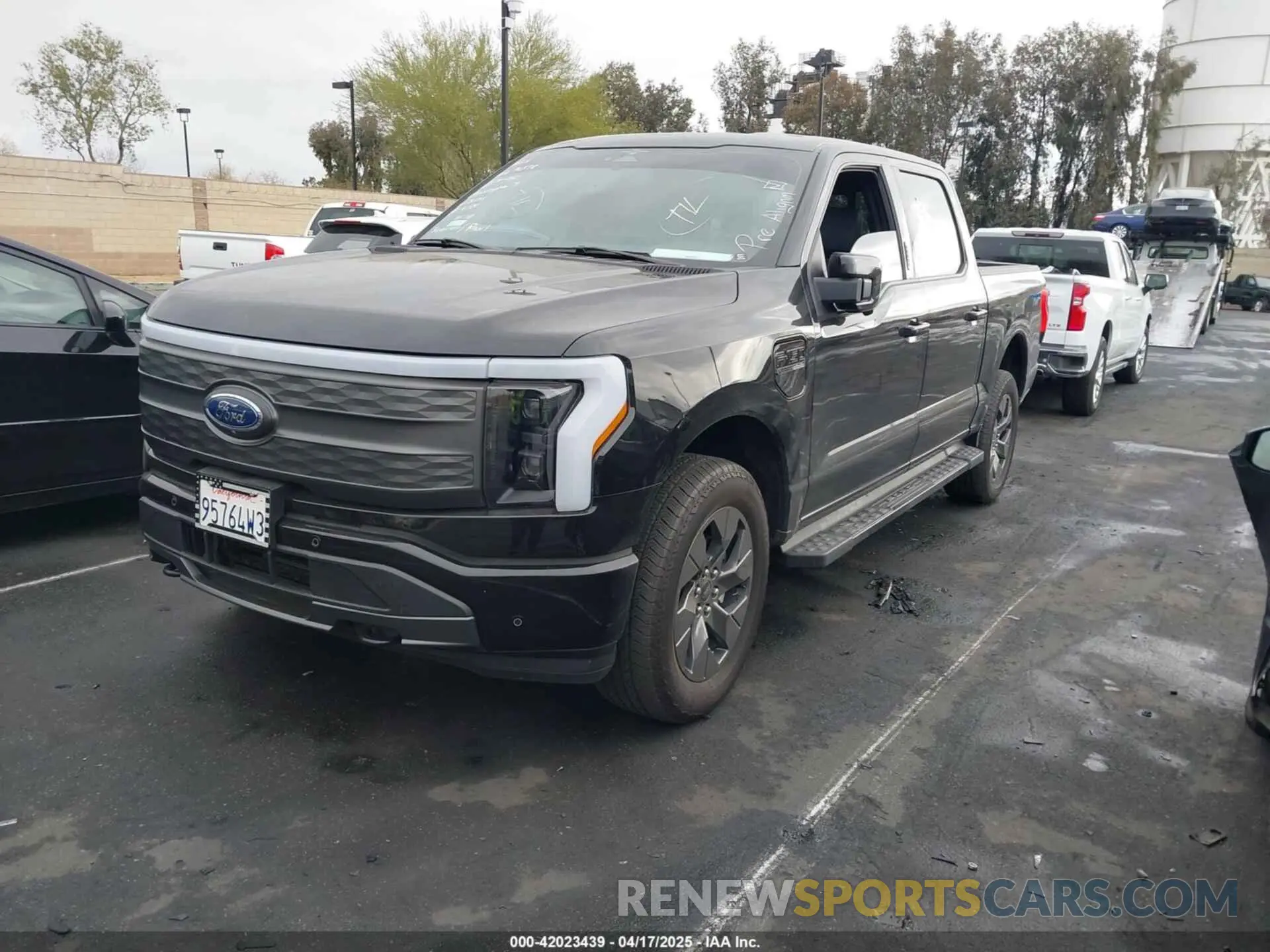 2 Photograph of a damaged car 1FTVW1EL0PWG29715 FORD F-150 LIGHTNING 2023
