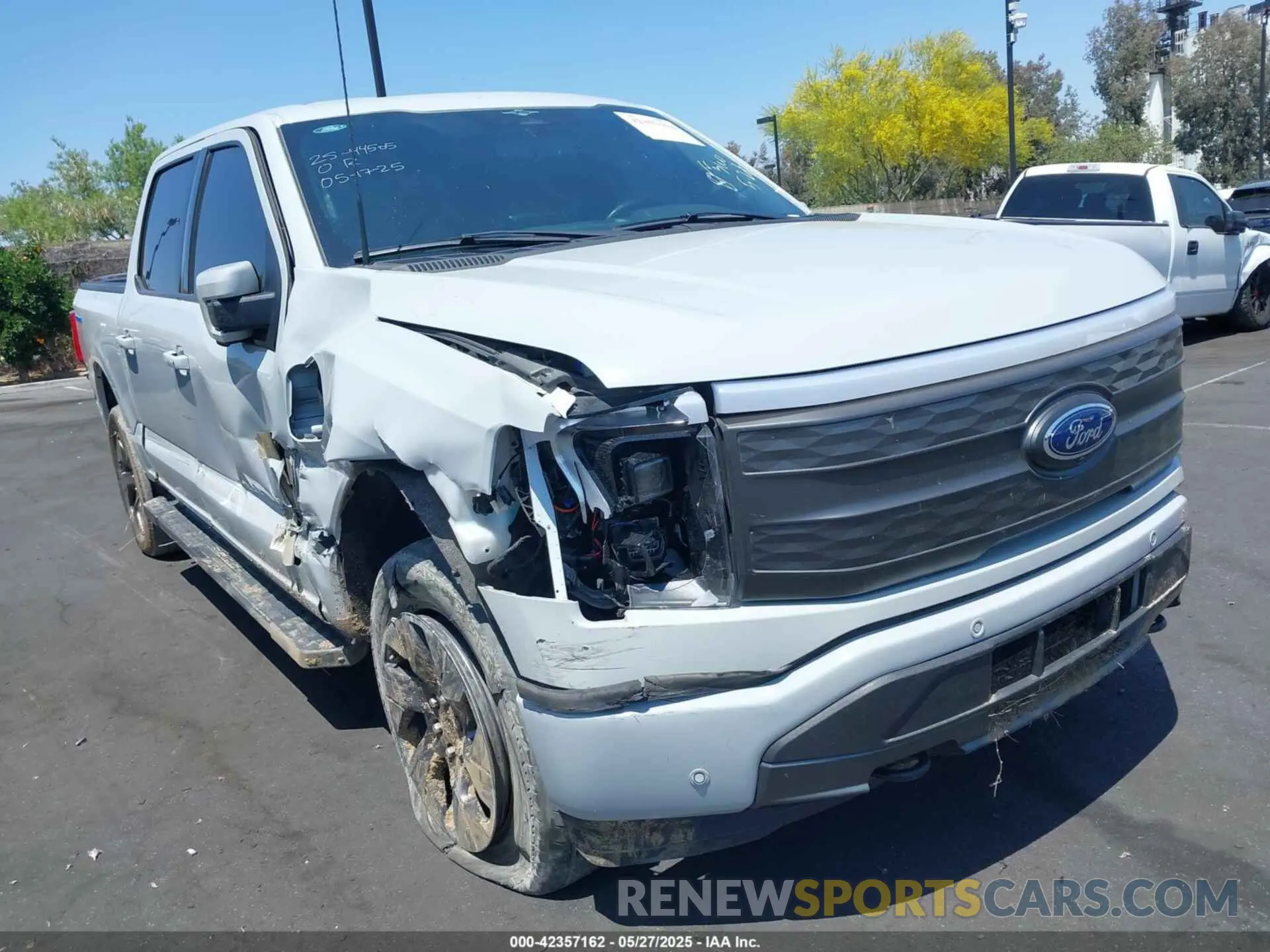 1 Photograph of a damaged car 1FTVW1EL3PWG20829 FORD F-150 LIGHTNING 2023