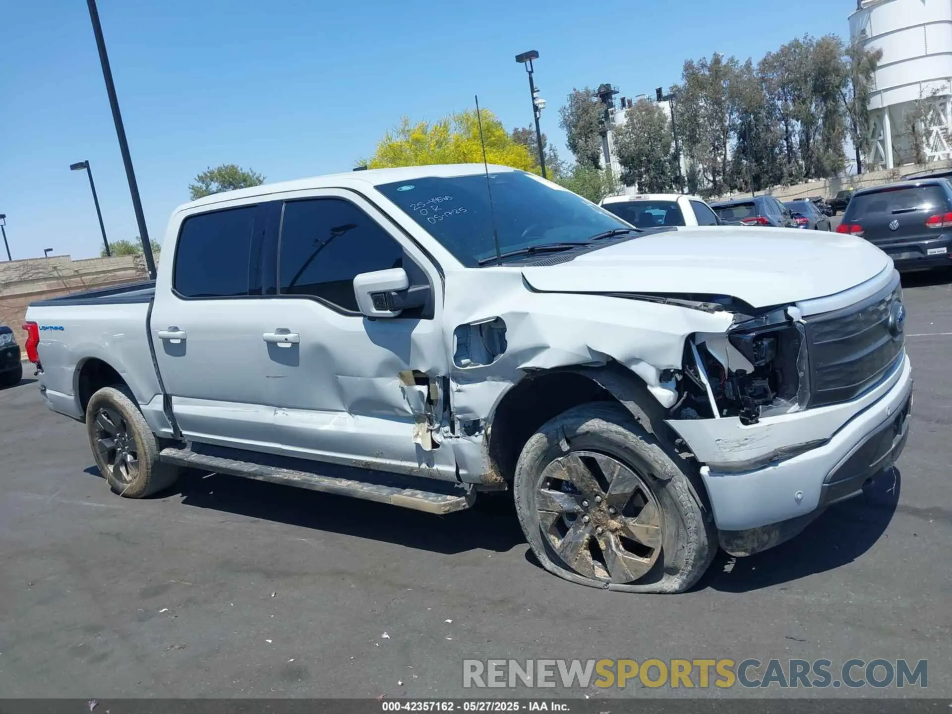 14 Photograph of a damaged car 1FTVW1EL3PWG20829 FORD F-150 LIGHTNING 2023