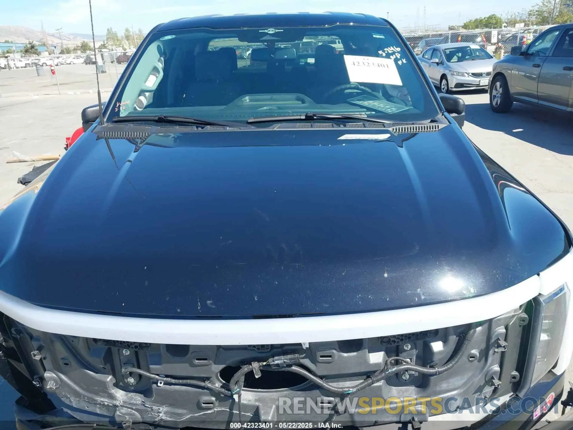 10 Photograph of a damaged car 1FTVW1EL6PWG60080 FORD F-150 LIGHTNING 2023