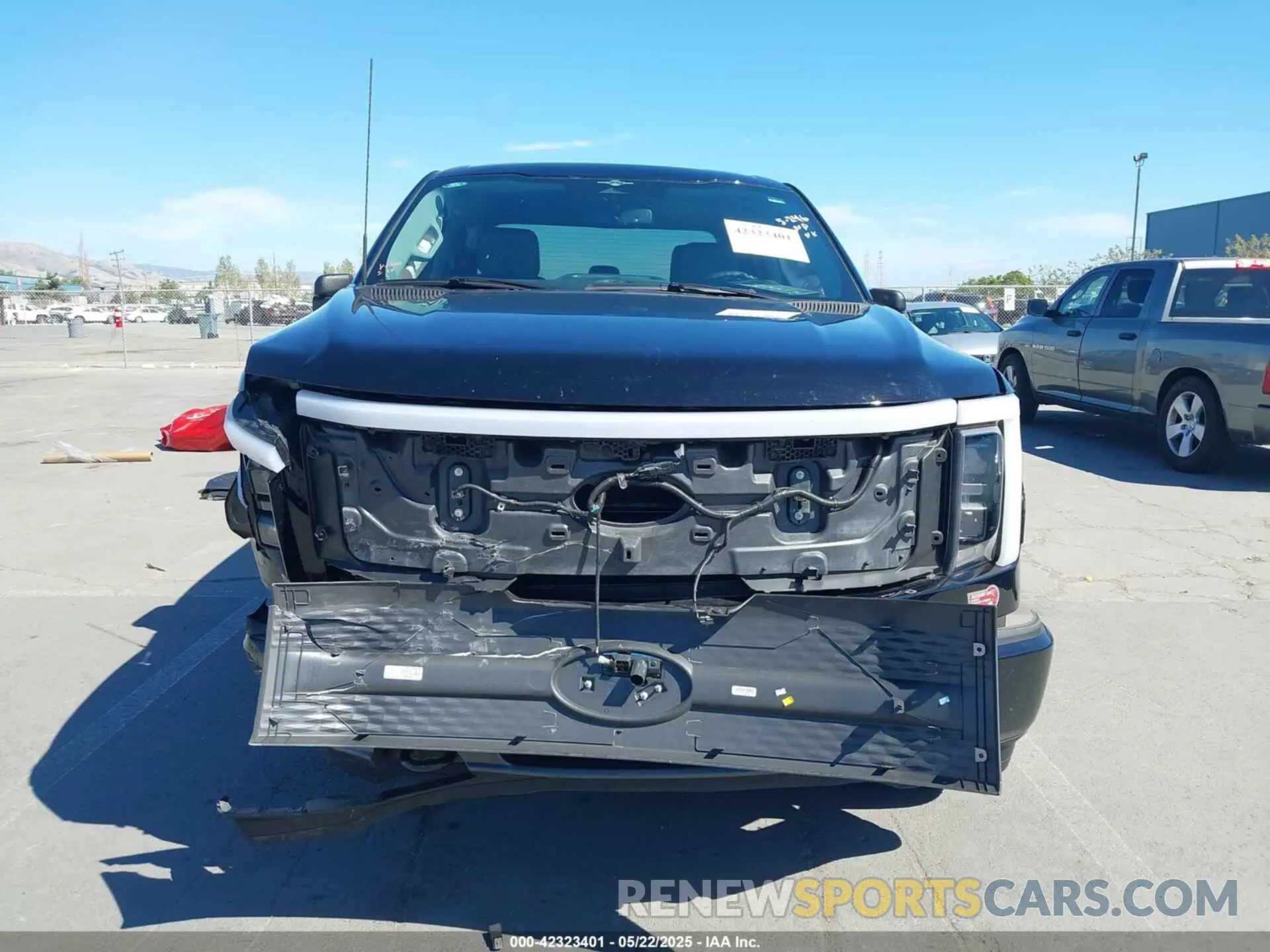13 Photograph of a damaged car 1FTVW1EL6PWG60080 FORD F-150 LIGHTNING 2023