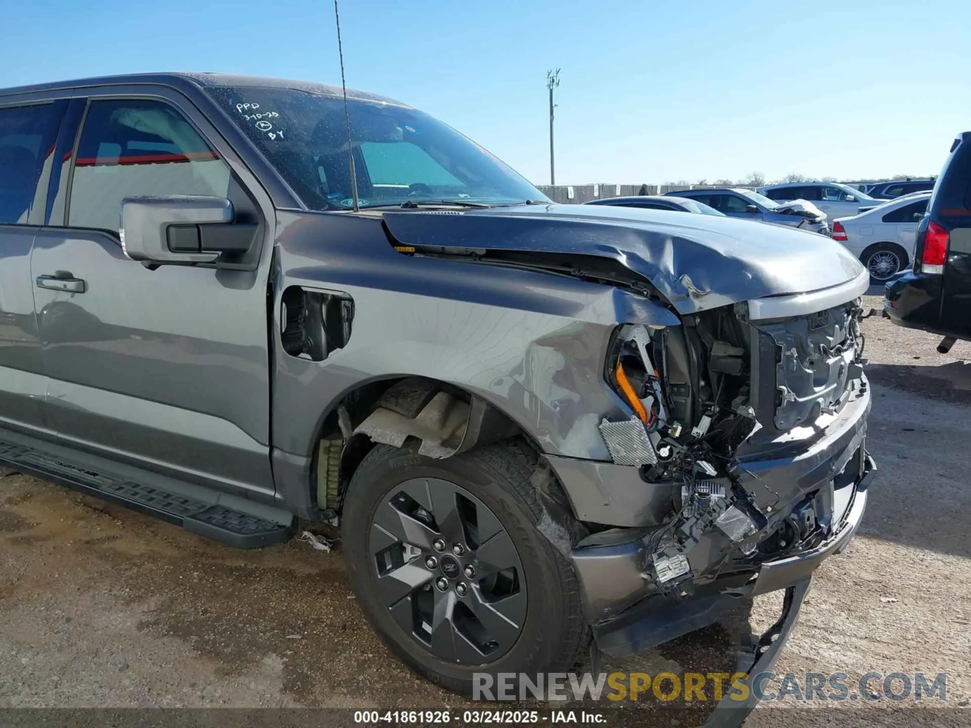 6 Photograph of a damaged car 1FTVW1EL8PWG06781 FORD F-150 LIGHTNING 2023