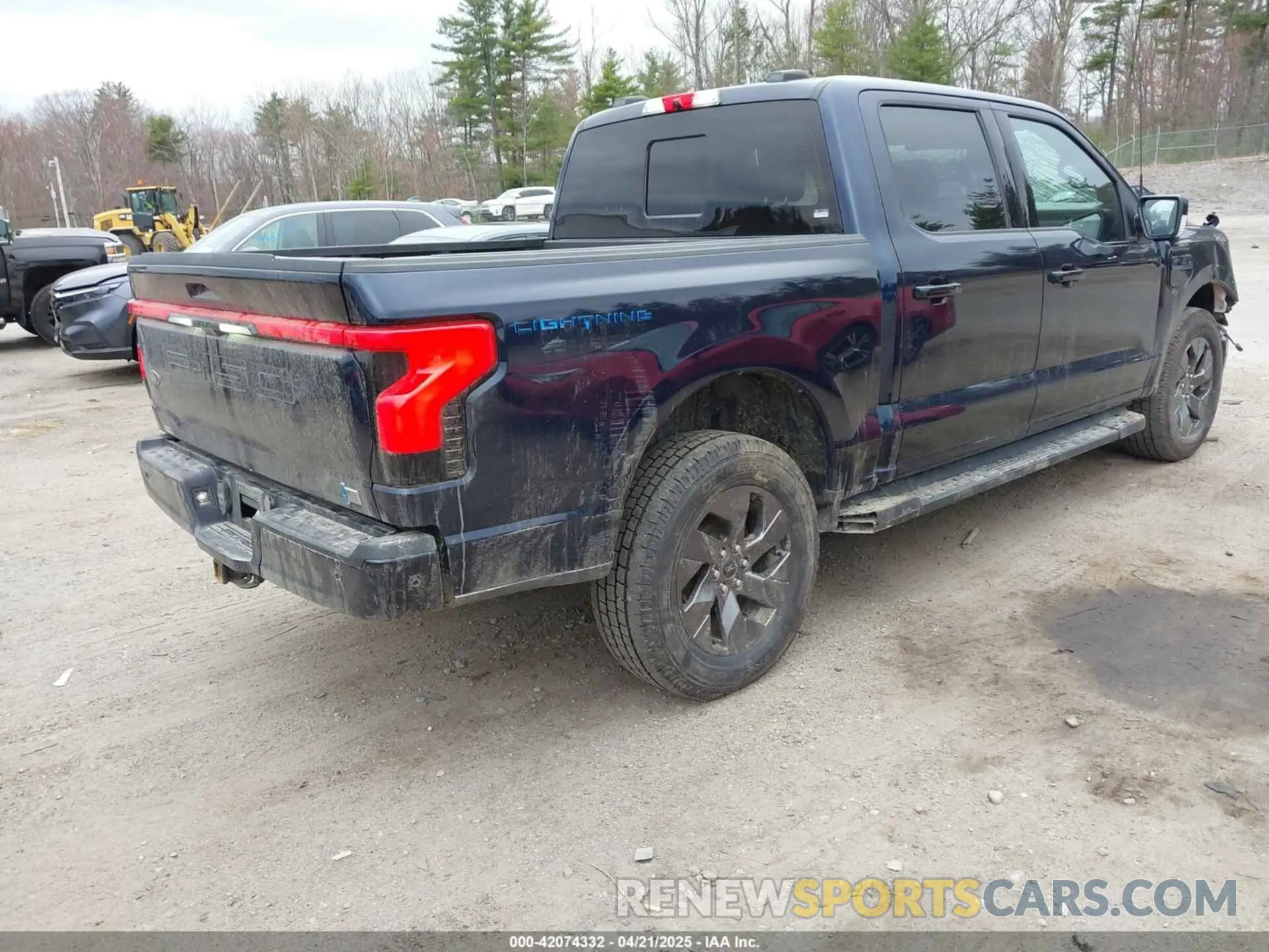 4 Photograph of a damaged car 1FTVW1EV3PWG21724 FORD F-150 LIGHTNING 2023
