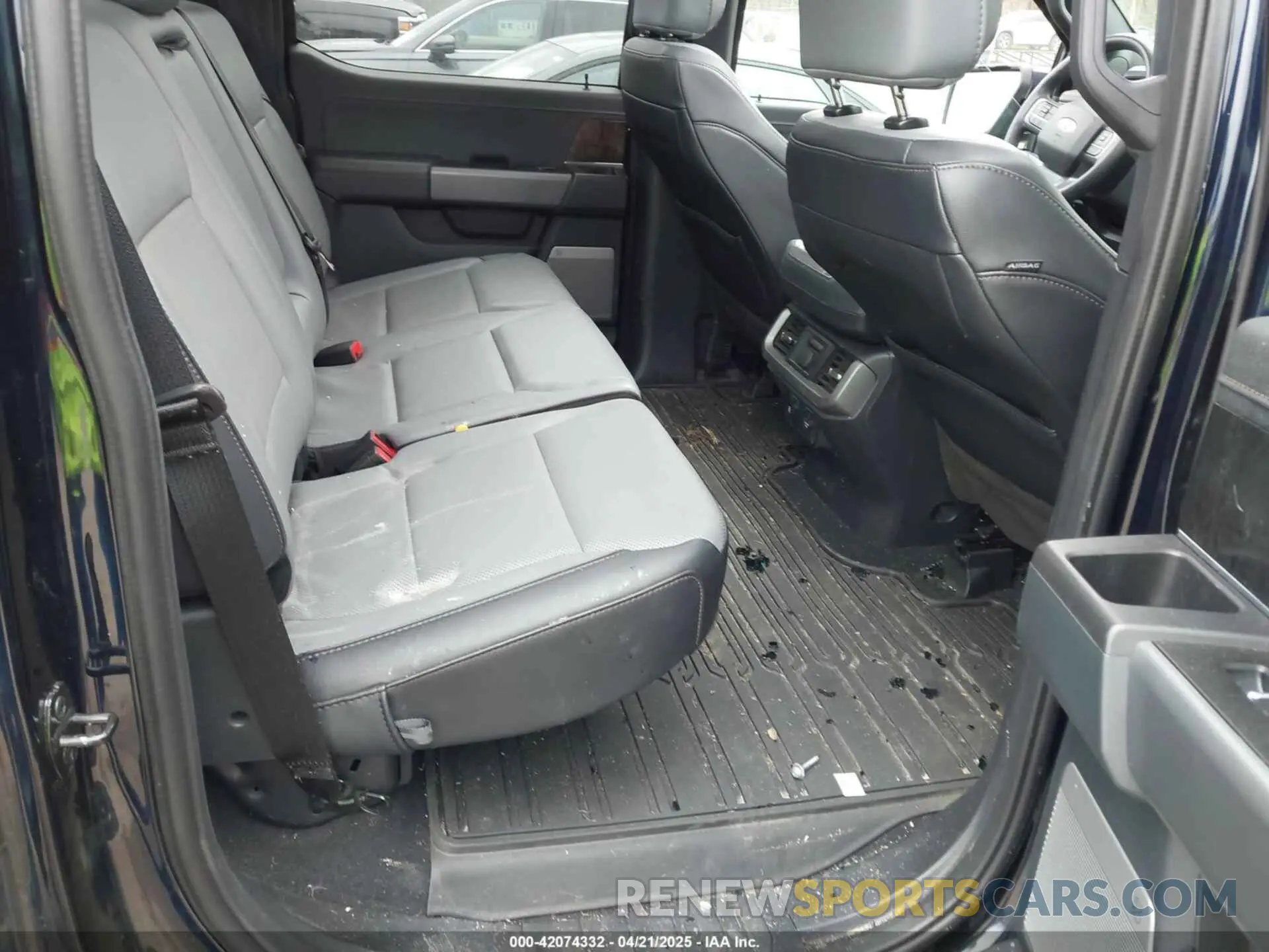 8 Photograph of a damaged car 1FTVW1EV3PWG21724 FORD F-150 LIGHTNING 2023
