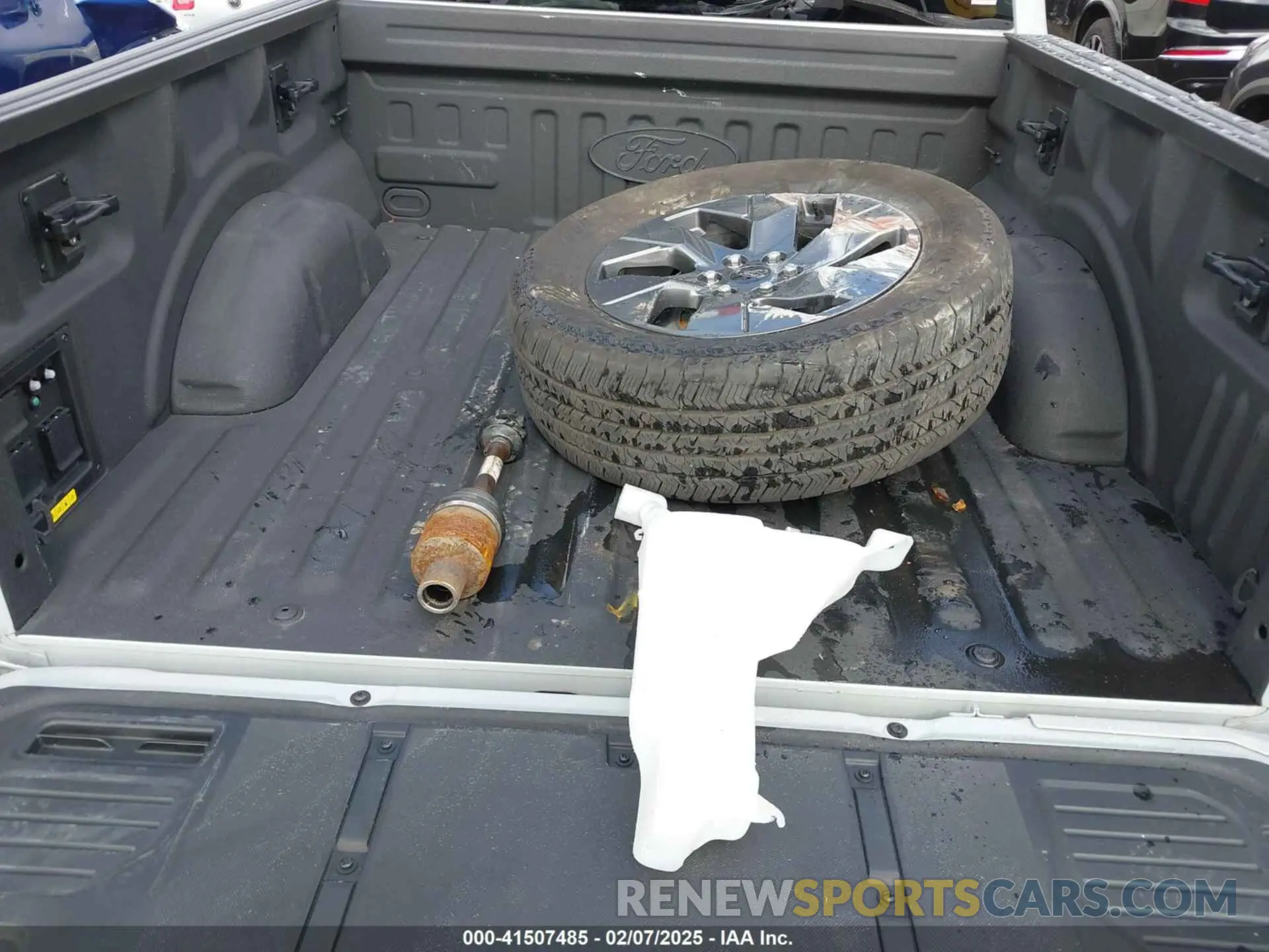 12 Photograph of a damaged car 1FTVW1EV3PWG60491 FORD F-150 LIGHTNING 2023