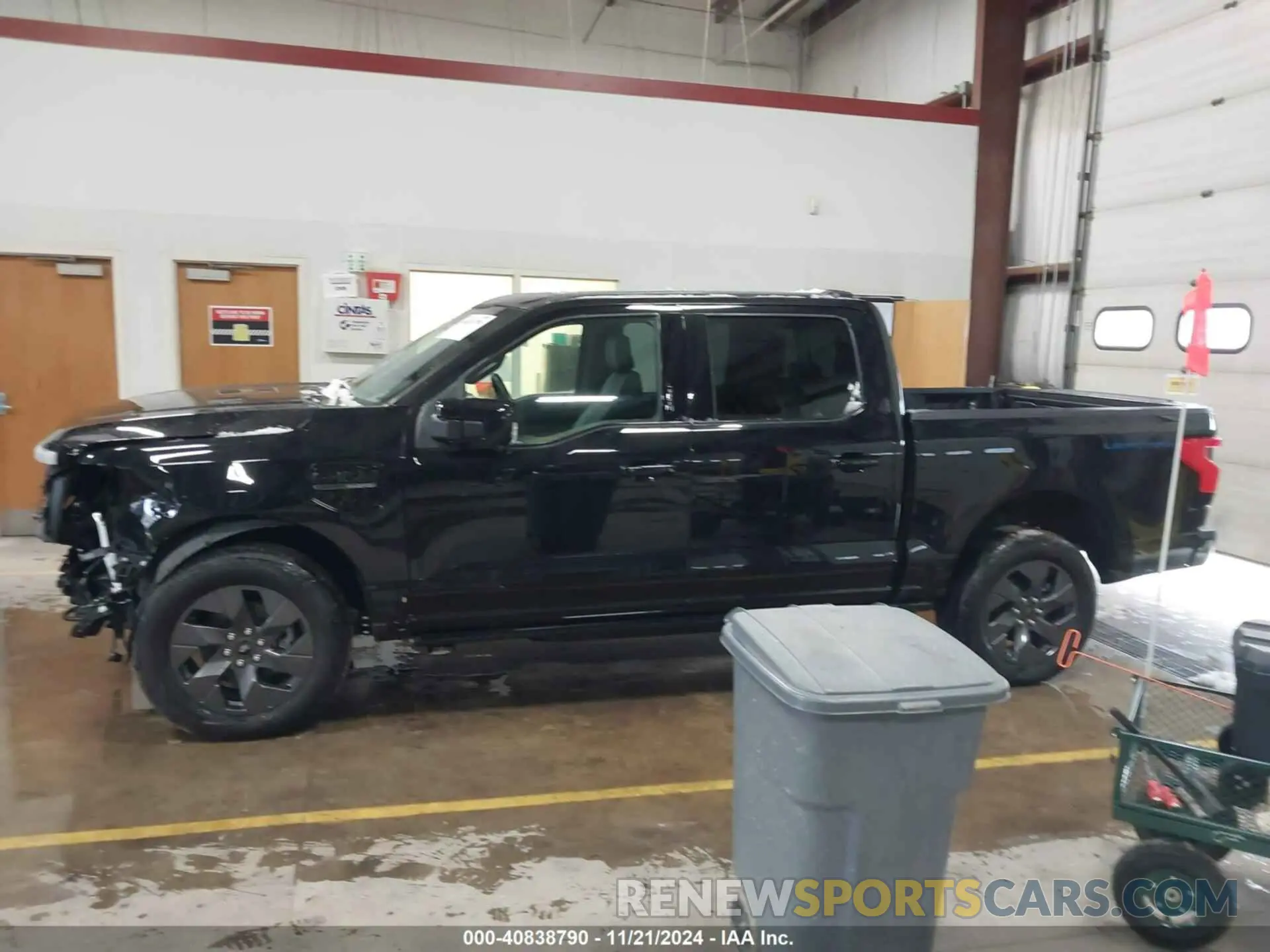15 Photograph of a damaged car 1FTVW1EV5PWG59228 FORD F-150 LIGHTNING 2023