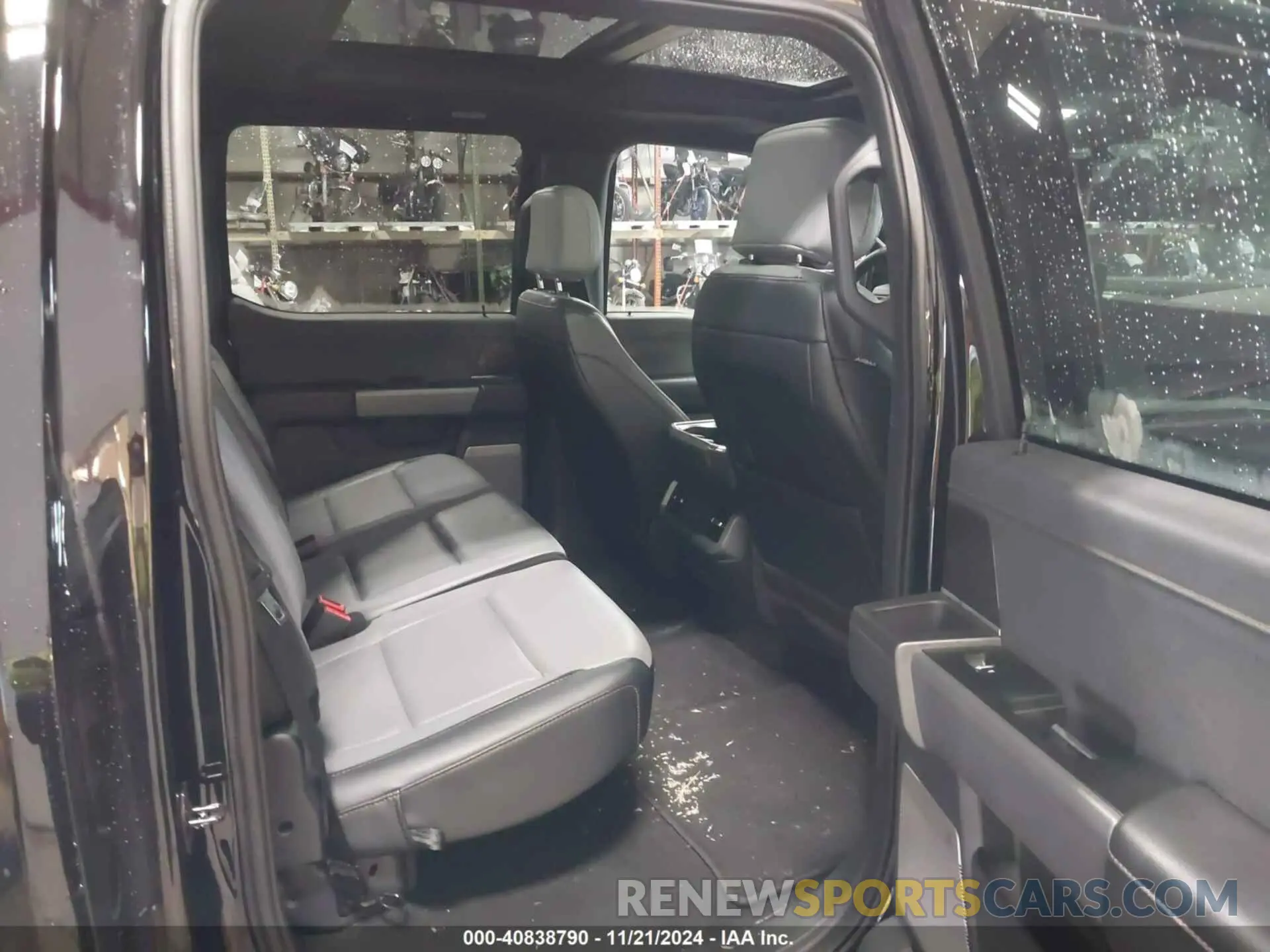 8 Photograph of a damaged car 1FTVW1EV5PWG59228 FORD F-150 LIGHTNING 2023