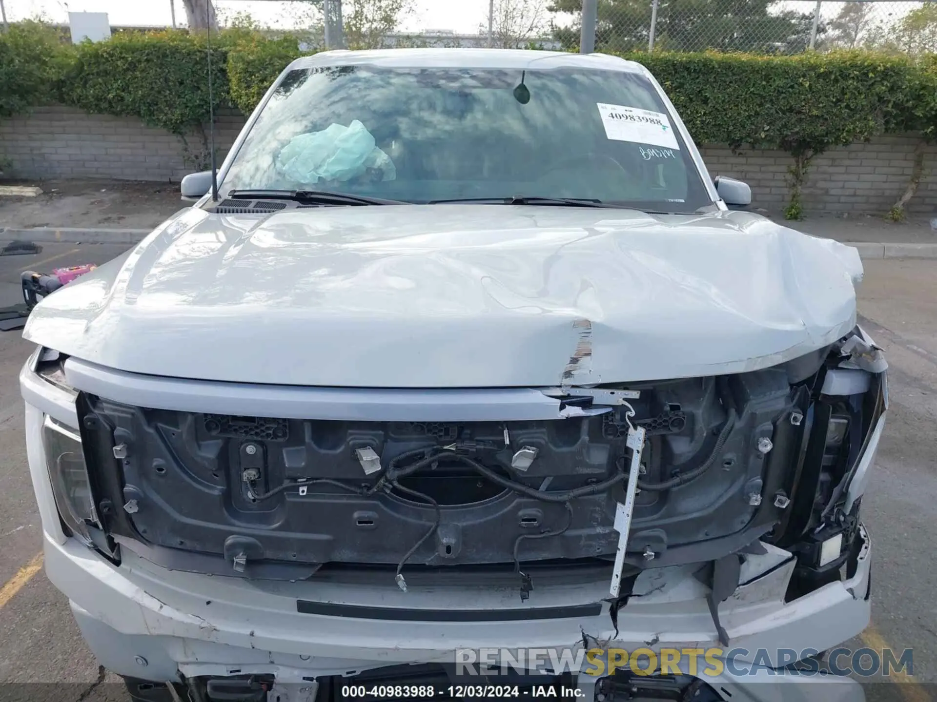 10 Photograph of a damaged car 1FTVW1EV6PWG10099 FORD F-150 LIGHTNING 2023