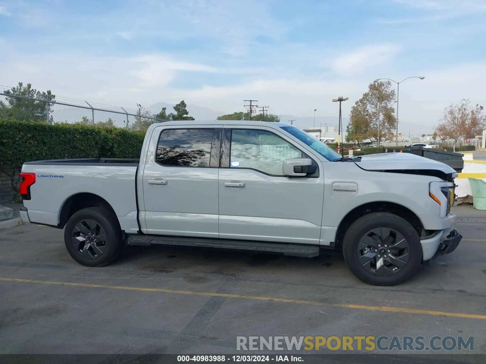 13 Photograph of a damaged car 1FTVW1EV6PWG10099 FORD F-150 LIGHTNING 2023