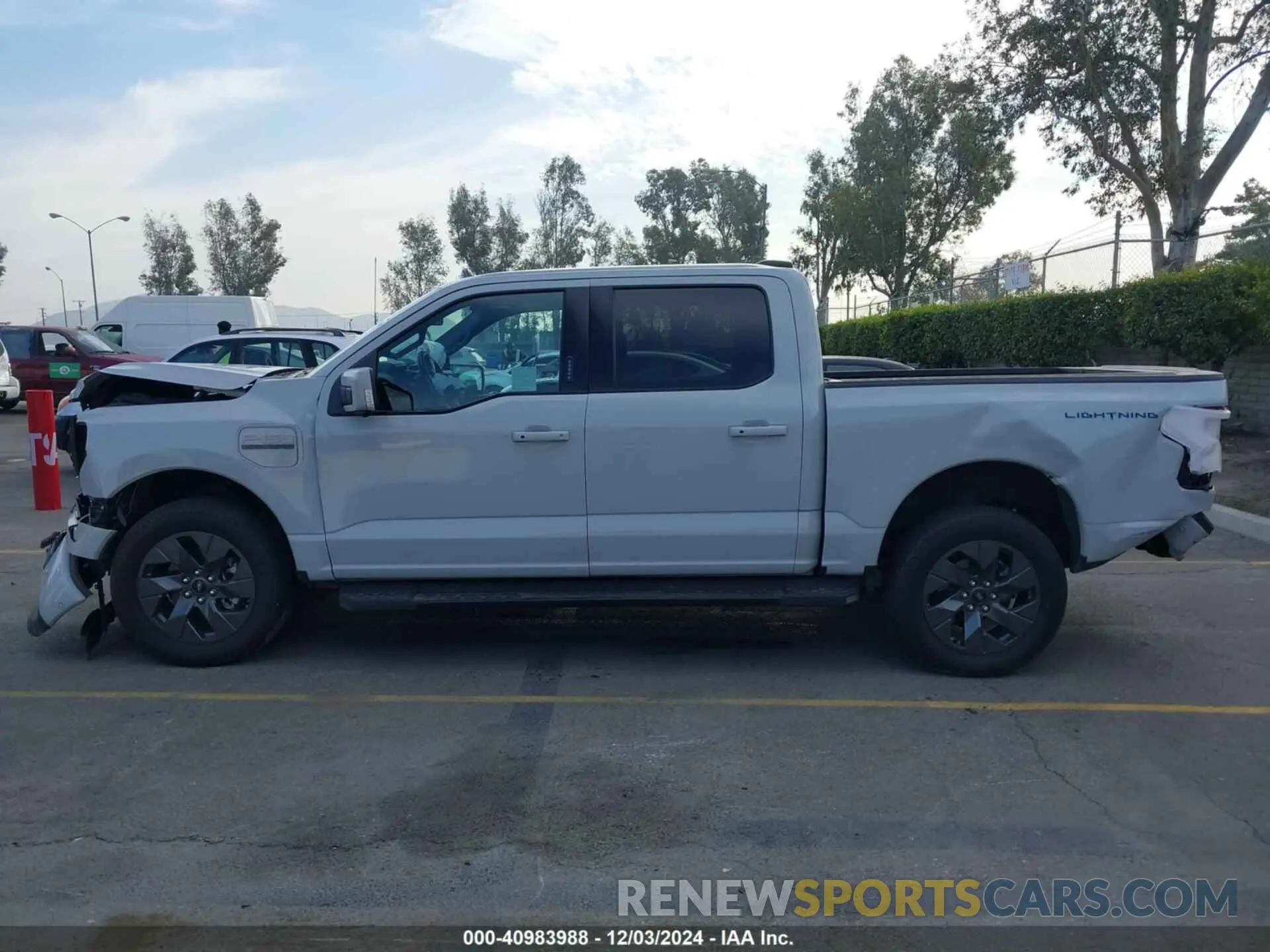 14 Photograph of a damaged car 1FTVW1EV6PWG10099 FORD F-150 LIGHTNING 2023
