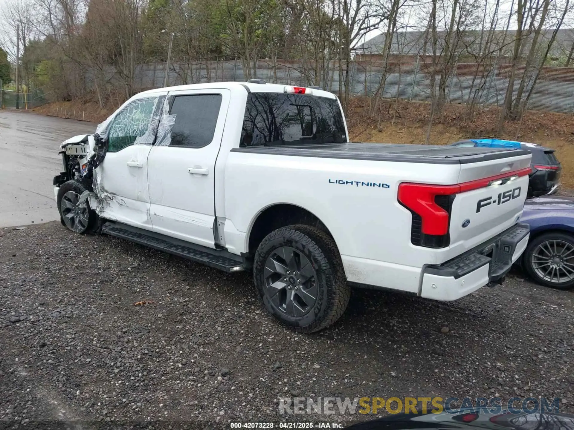 3 Photograph of a damaged car 1FTVW1EVXPWG27360 FORD F-150 LIGHTNING 2023