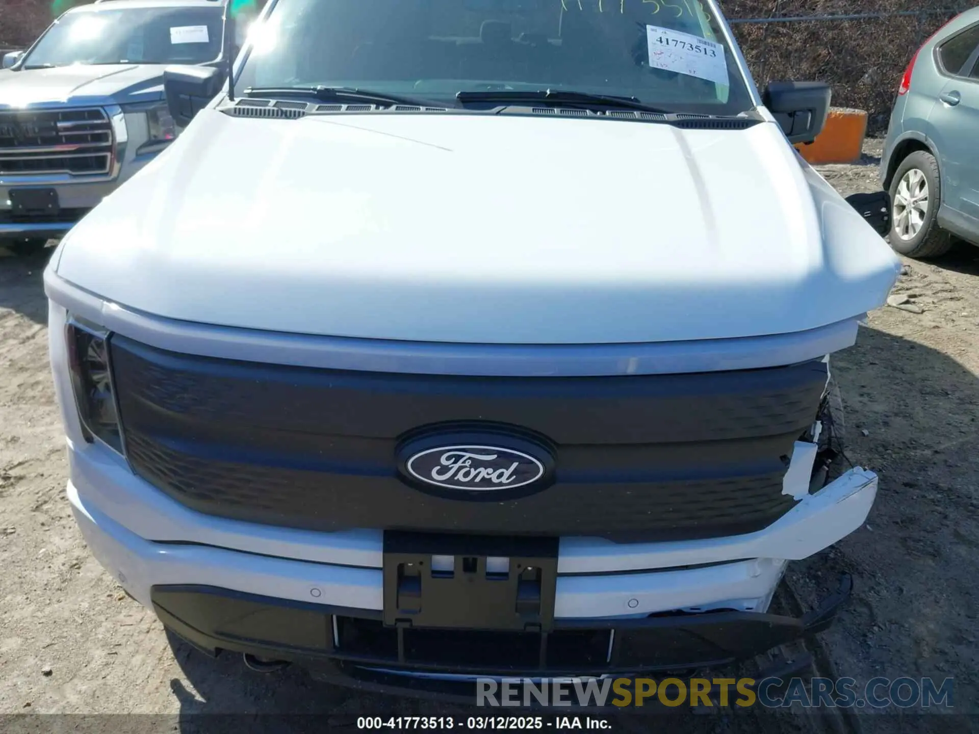 10 Photograph of a damaged car 1FT6W3L75RWG25846 FORD F-150 LIGHTNING 2024