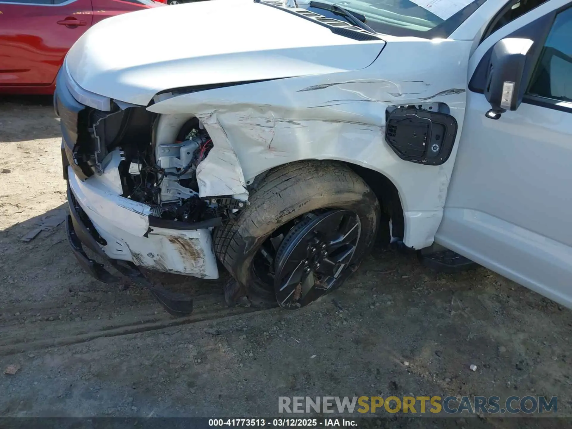 6 Photograph of a damaged car 1FT6W3L75RWG25846 FORD F-150 LIGHTNING 2024