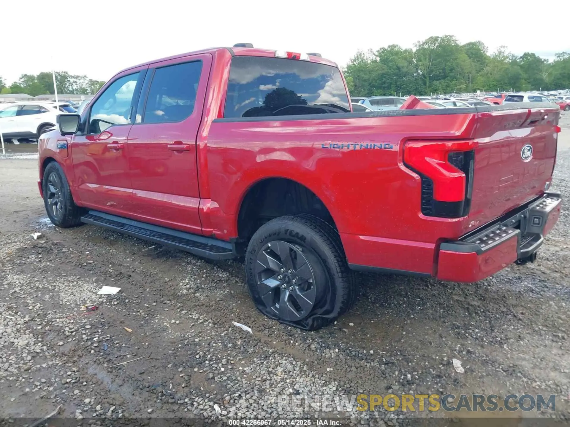 3 Photograph of a damaged car 1FT6W3L7XRWG02773 FORD F-150 LIGHTNING 2024