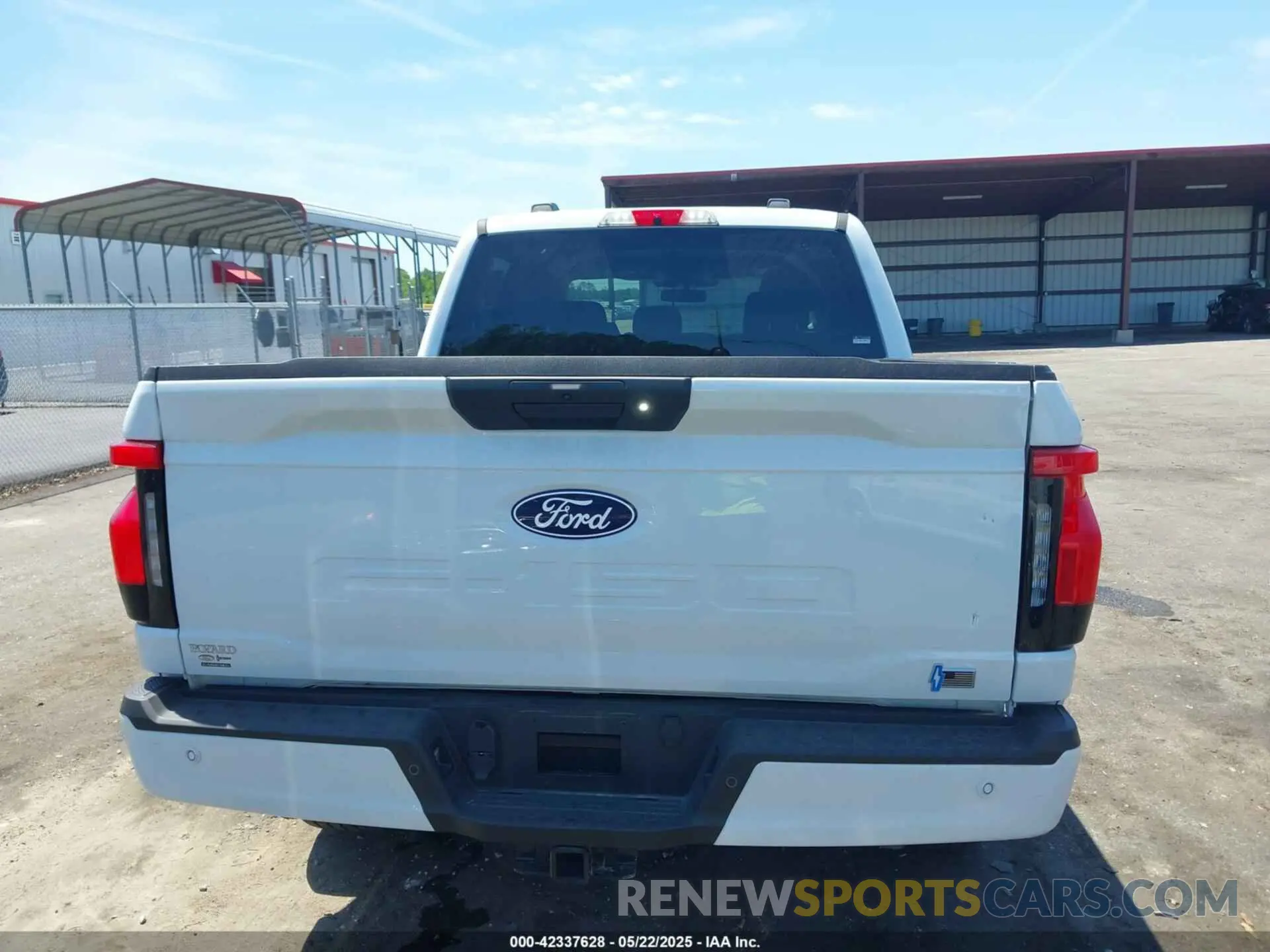 16 Photograph of a damaged car 1FTVW3LK6RWG26665 FORD F-150 LIGHTNING 2024