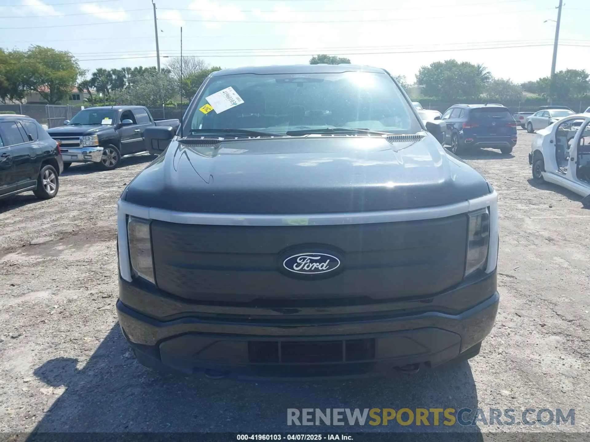 11 Photograph of a damaged car 1FTVW3LK8RWG20320 FORD F-150 LIGHTNING 2024