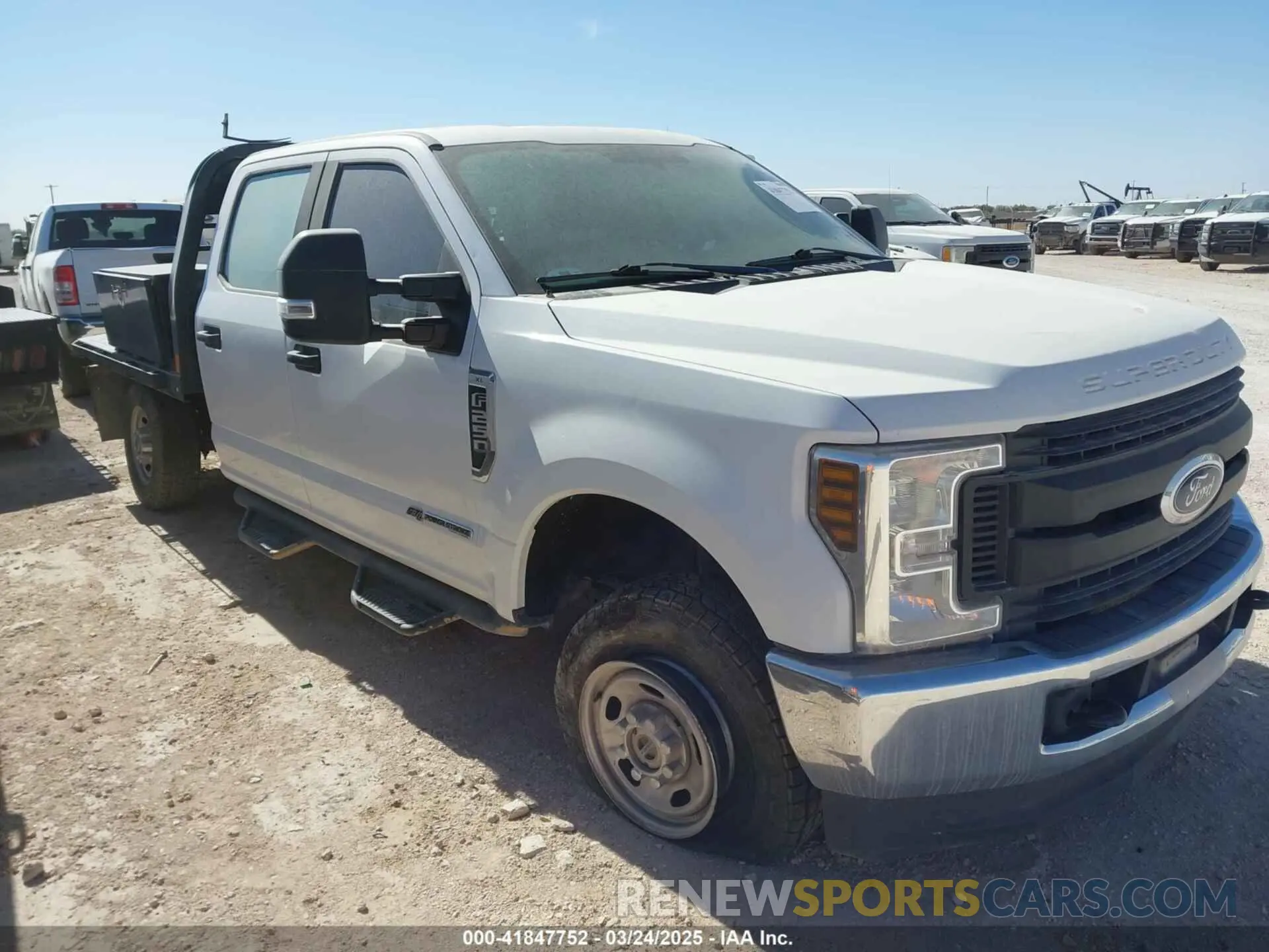 1 Photograph of a damaged car 1FD7W2BT6KEF53107 FORD F-250 2019