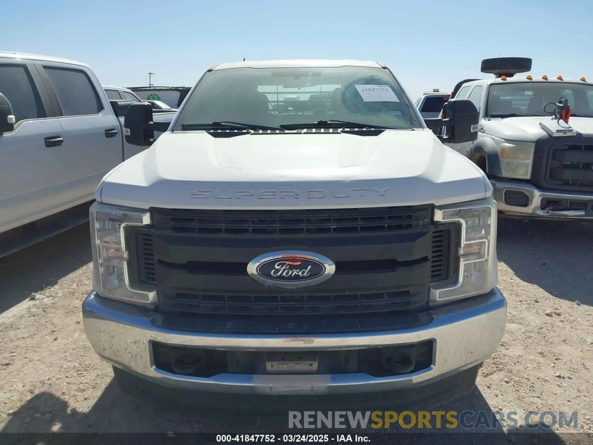 12 Photograph of a damaged car 1FD7W2BT6KEF53107 FORD F-250 2019