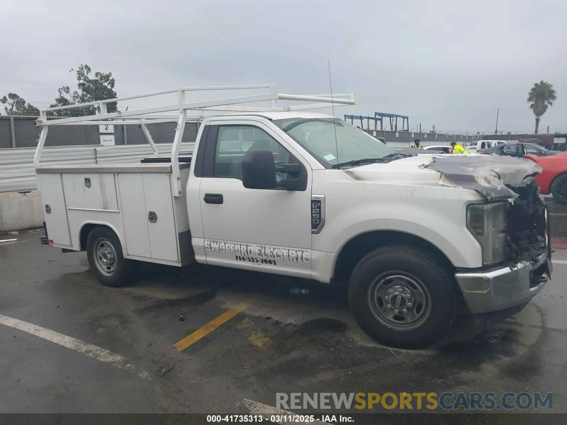 12 Photograph of a damaged car 1FDBF2A60KEC36428 FORD F-250 2019