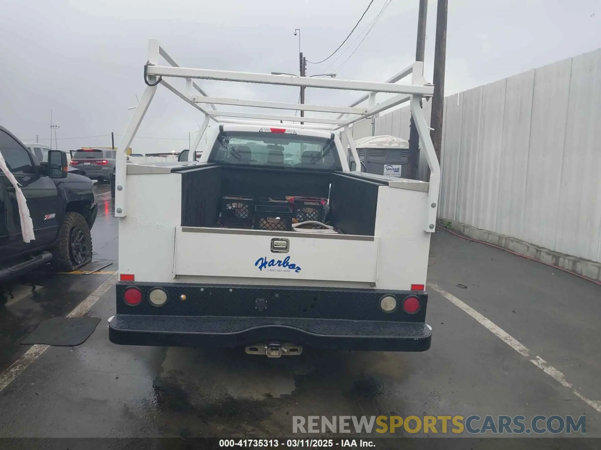15 Photograph of a damaged car 1FDBF2A60KEC36428 FORD F-250 2019