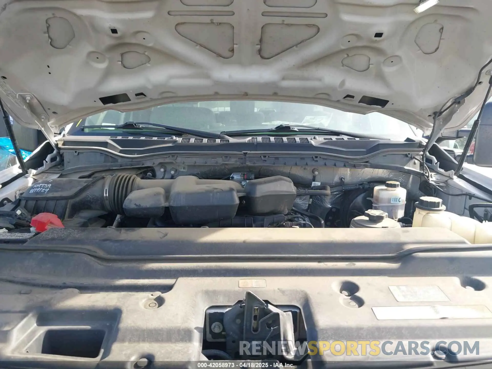 10 Photograph of a damaged car 1FDBF2A66KEG59711 FORD F-250 2019