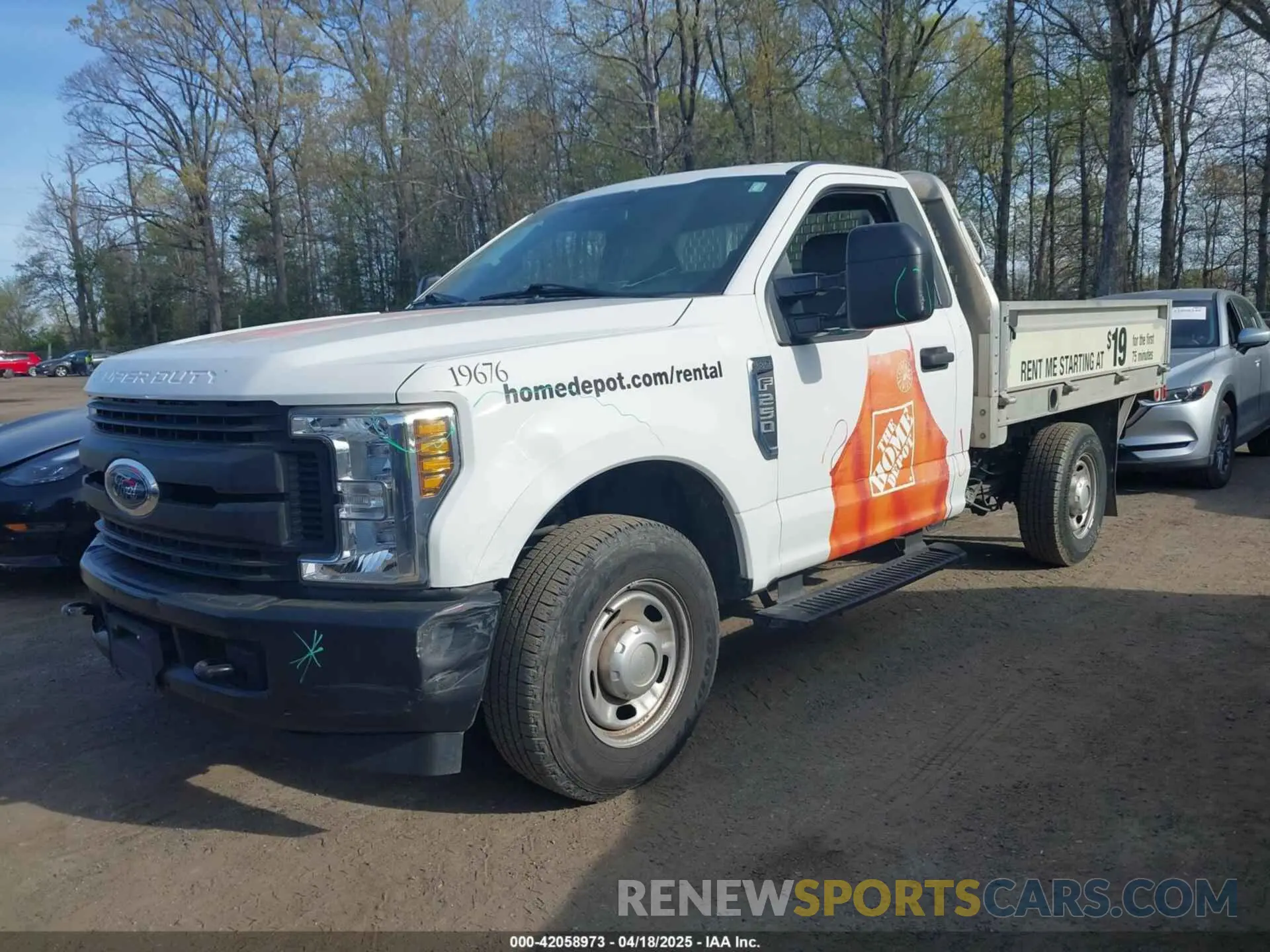 2 Photograph of a damaged car 1FDBF2A66KEG59711 FORD F-250 2019